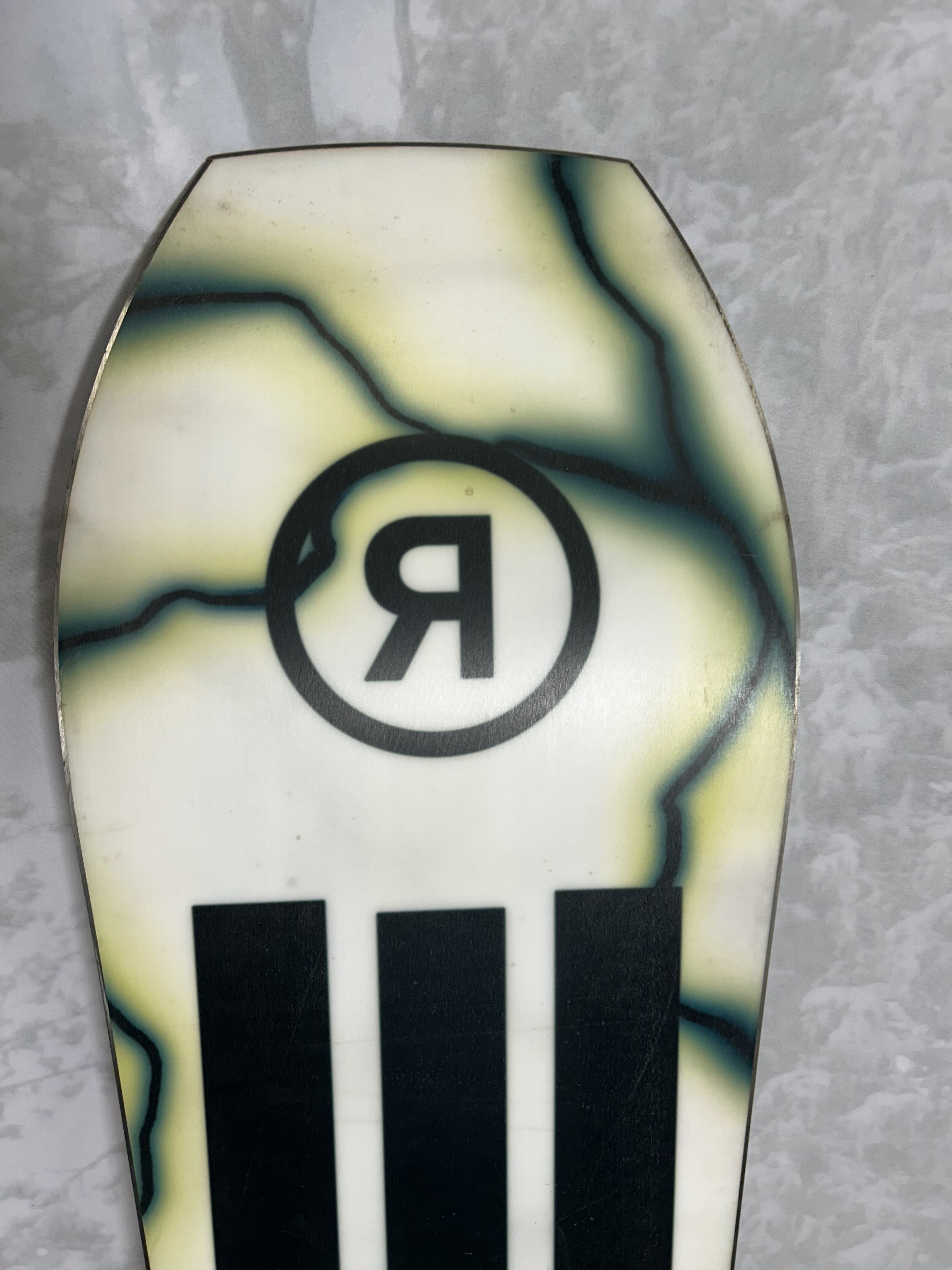 Used 2025 Ride Warpig 154CM Snowboard