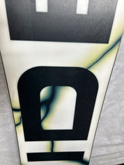 Used 2025 Ride Warpig 154CM Snowboard
