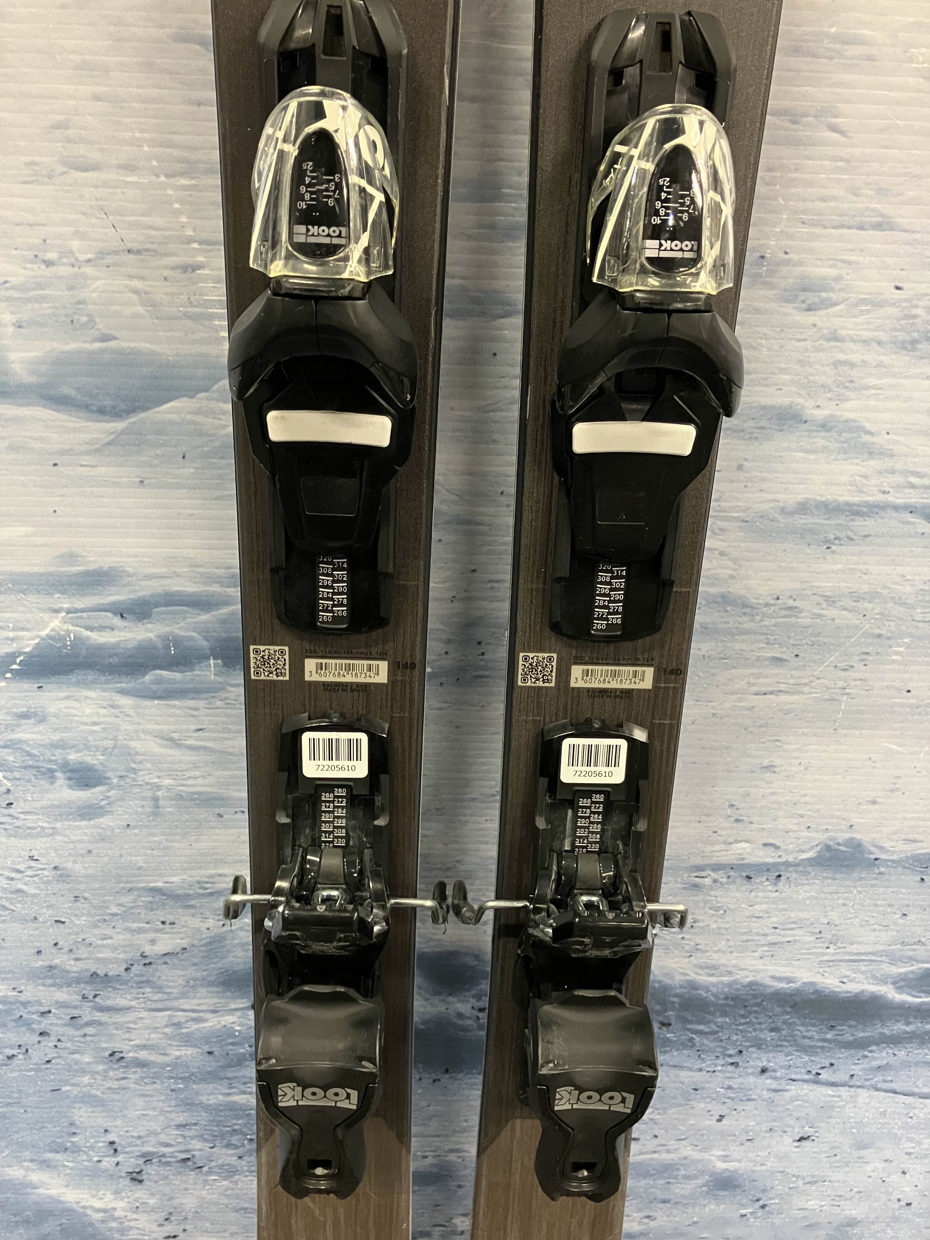 Used Rossignol Sender 90 Pro Skis 140cm w/ Look 10 Bindings