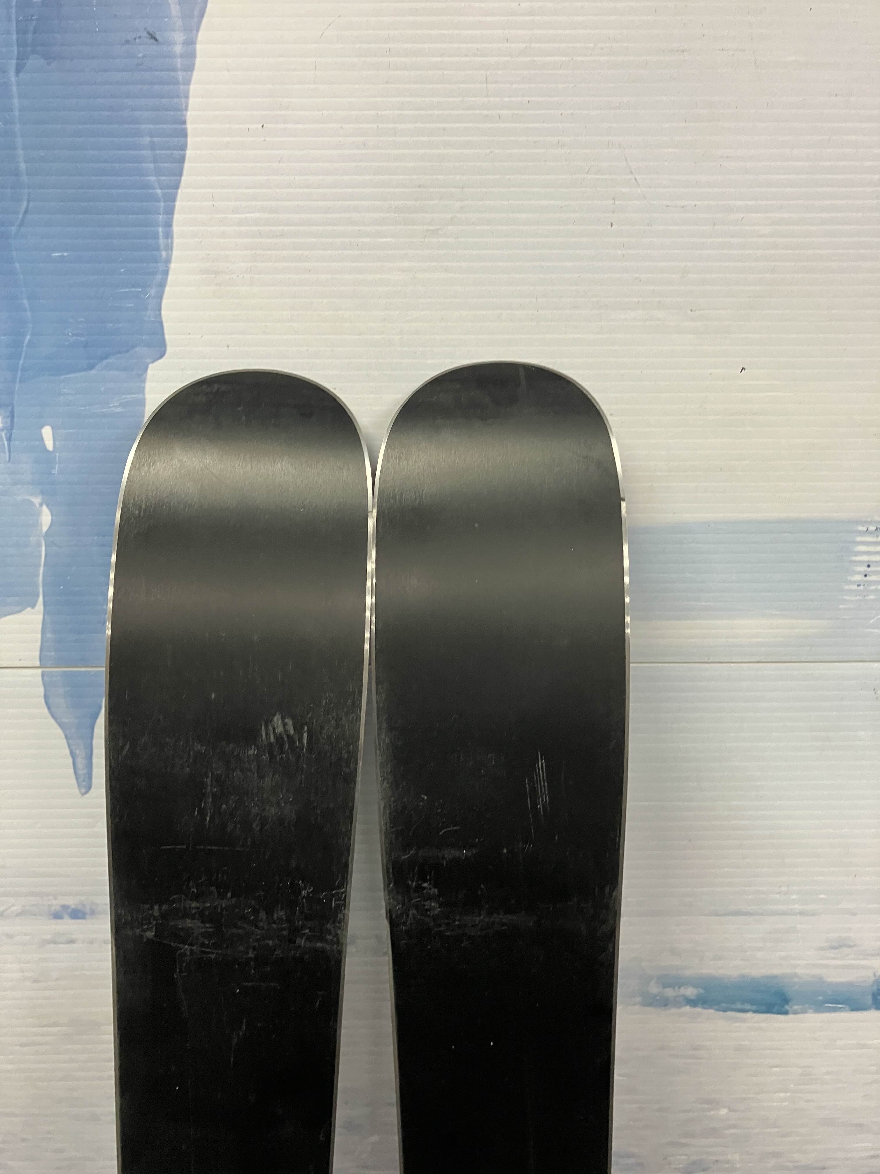 Used Rossignol Sender 90 Pro Skis 140cm w/ Look 10 Bindings