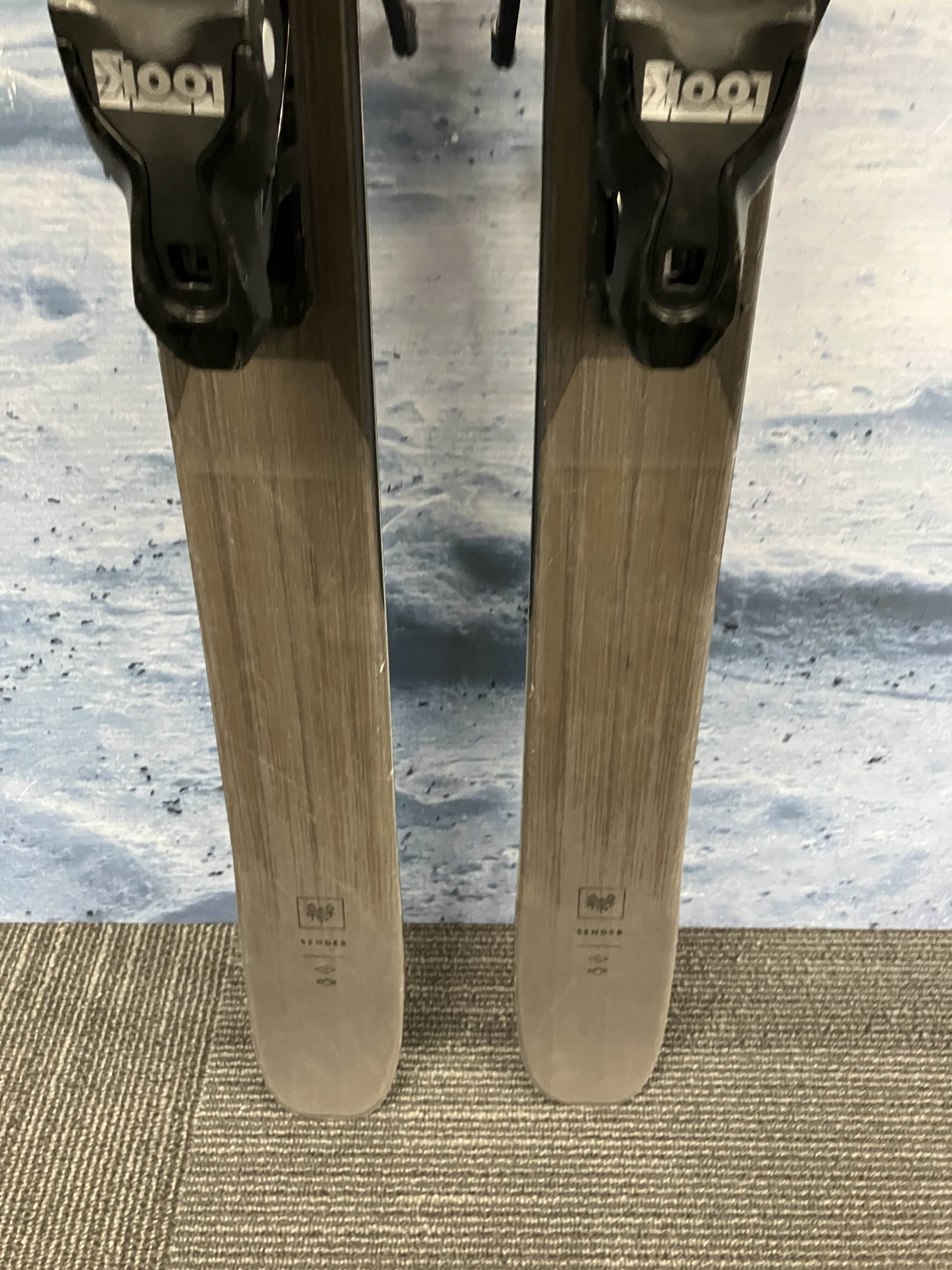 Used Rossignol Sender 90 Pro Skis 180cm w/ Look 10 Bindings