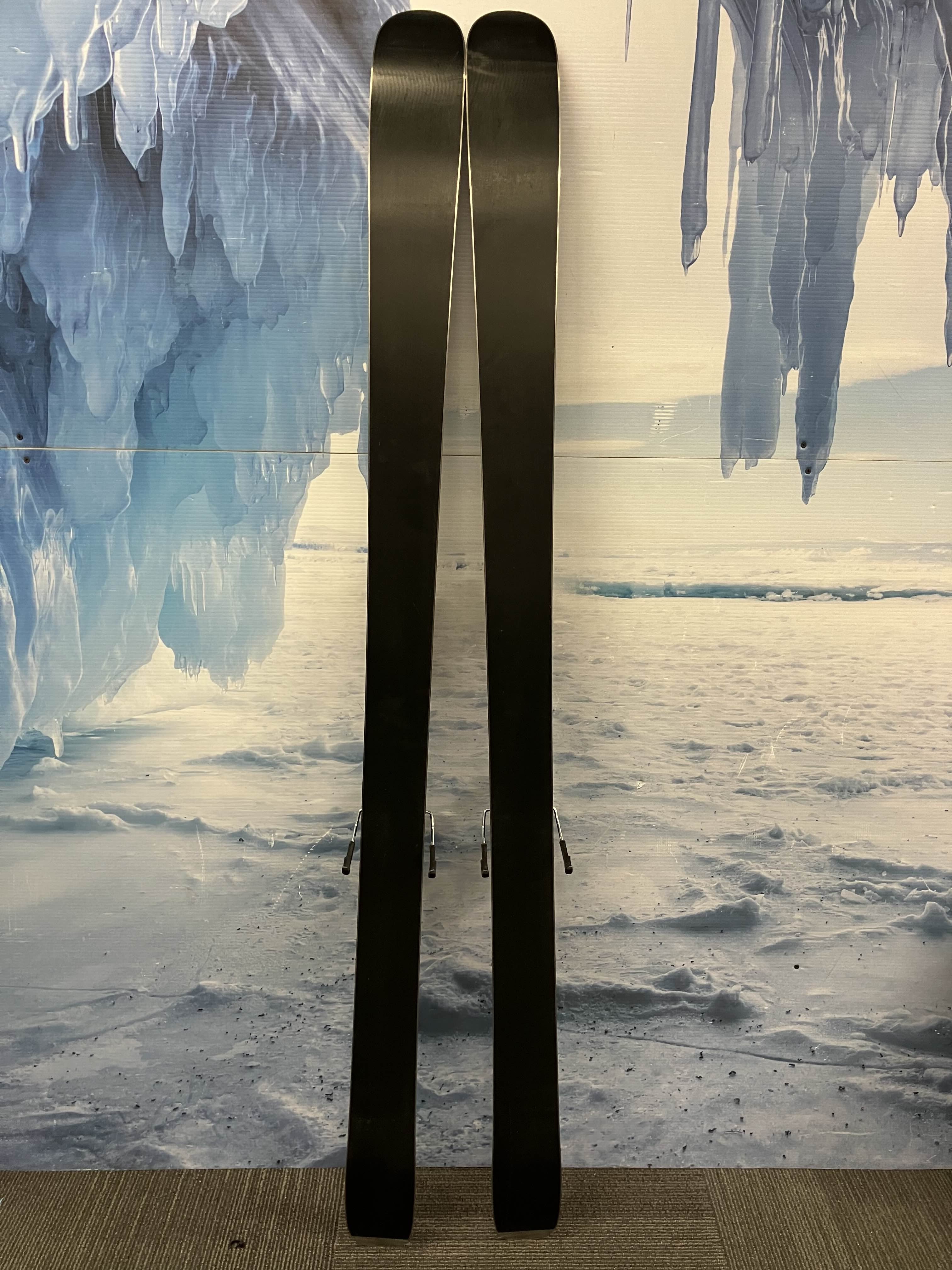 Used Rossignol Sender 90 Pro Skis 180cm w/ Look 10 Bindings