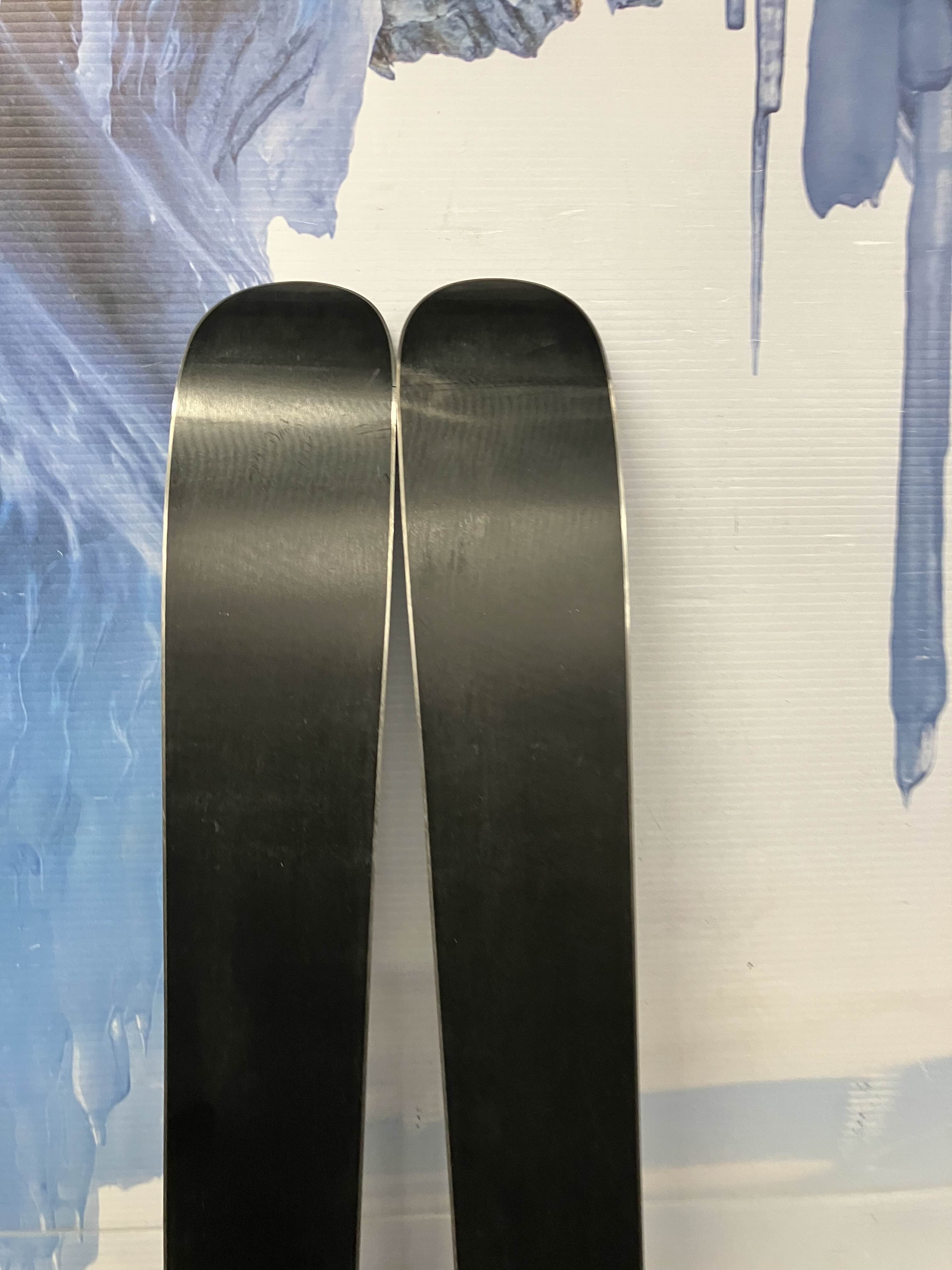 Used Rossignol Sender 90 Pro Skis 180cm w/ Look 10 Bindings