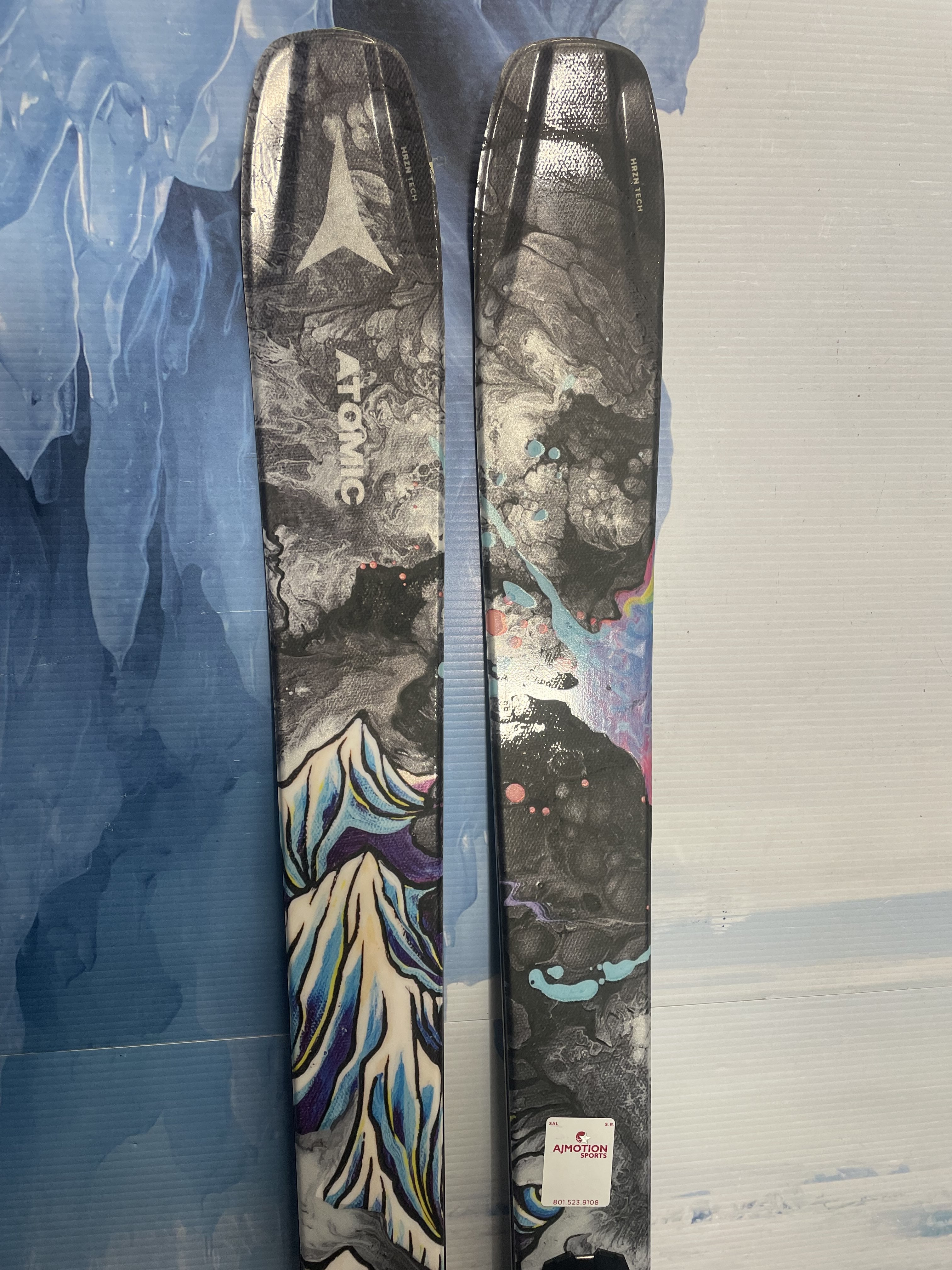 Used 2025 Atomic Bent Chetler 90 184cm Skis w/ Salomon Strive 11 Demo Binding
