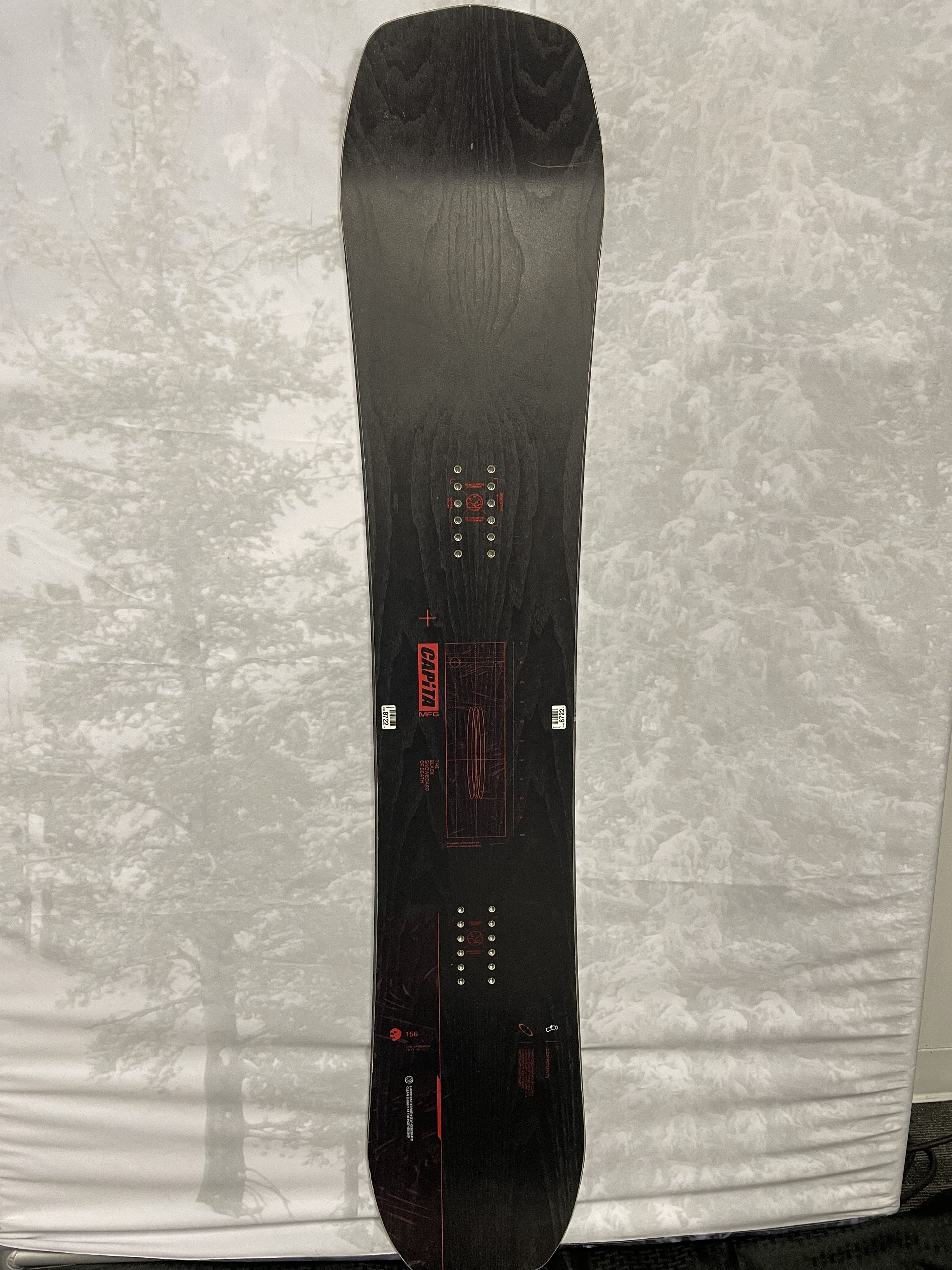 Lightly Used 2025 Capita Black Snowboard of Death Snowboard 156cm
