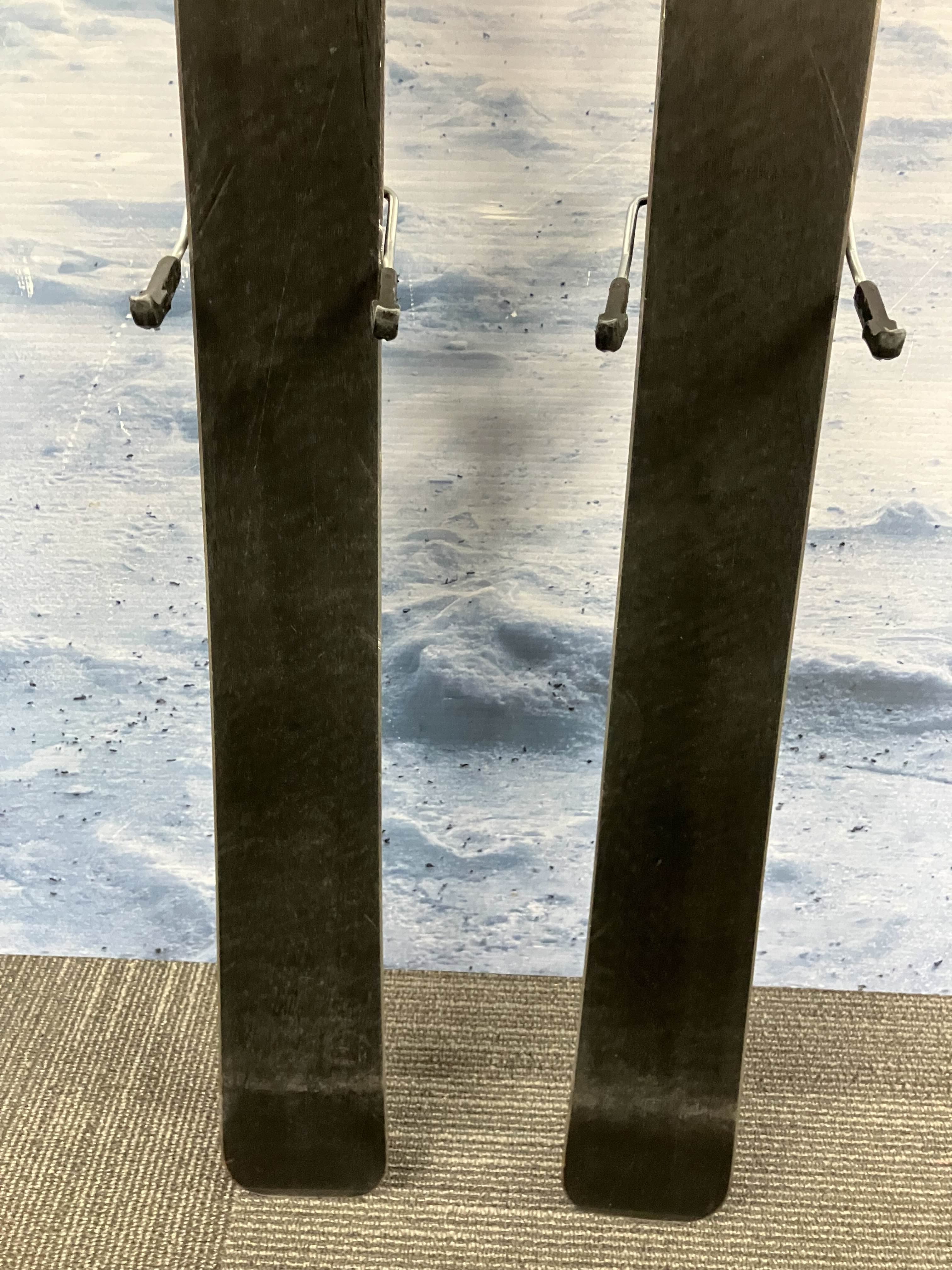 Used Rossignol Experience 86 Ti 176cm Skis w/ Look 12 Demo Bindings