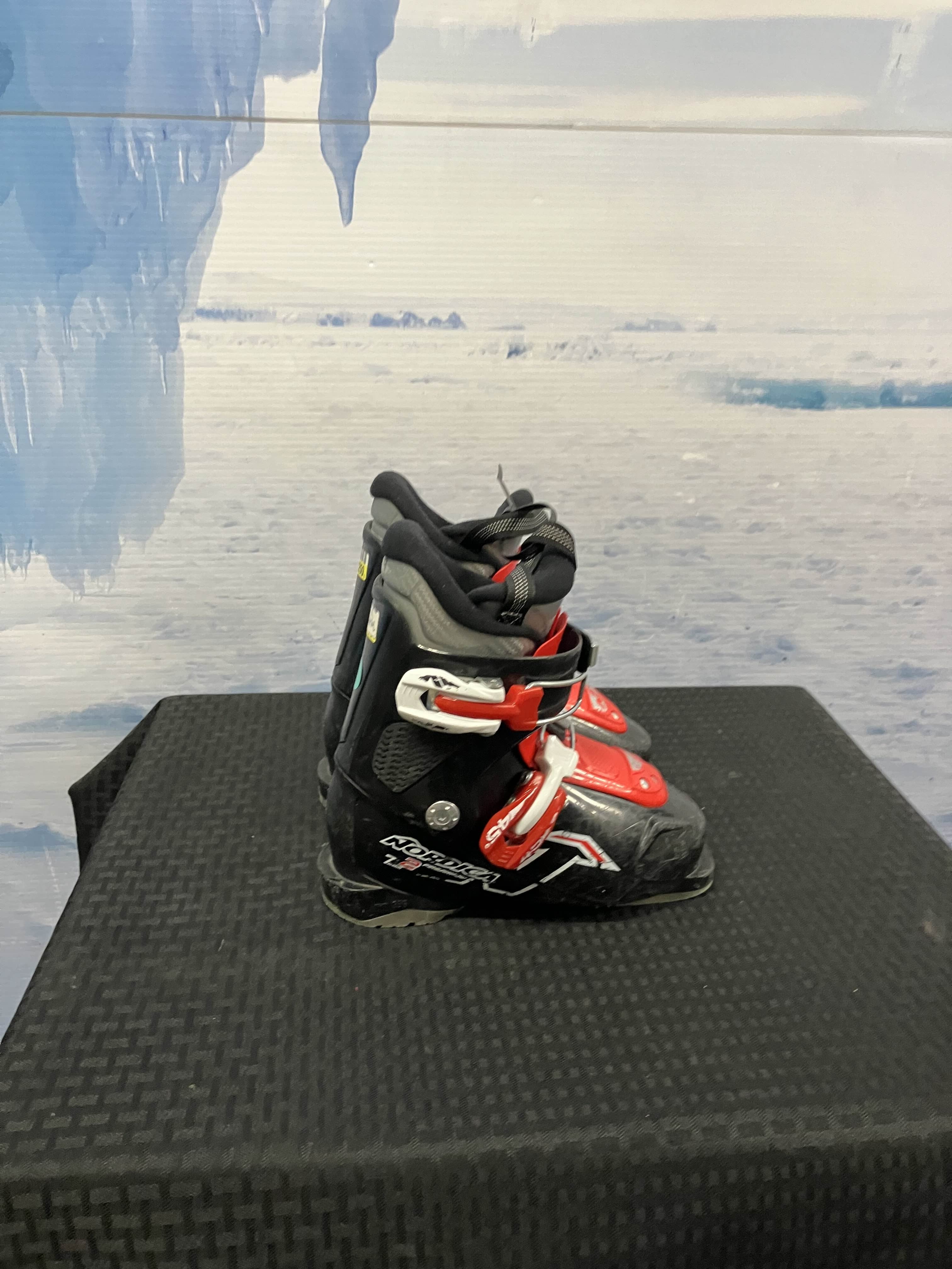 Used Nordica Firearrow Ski Boot - 19.5MP