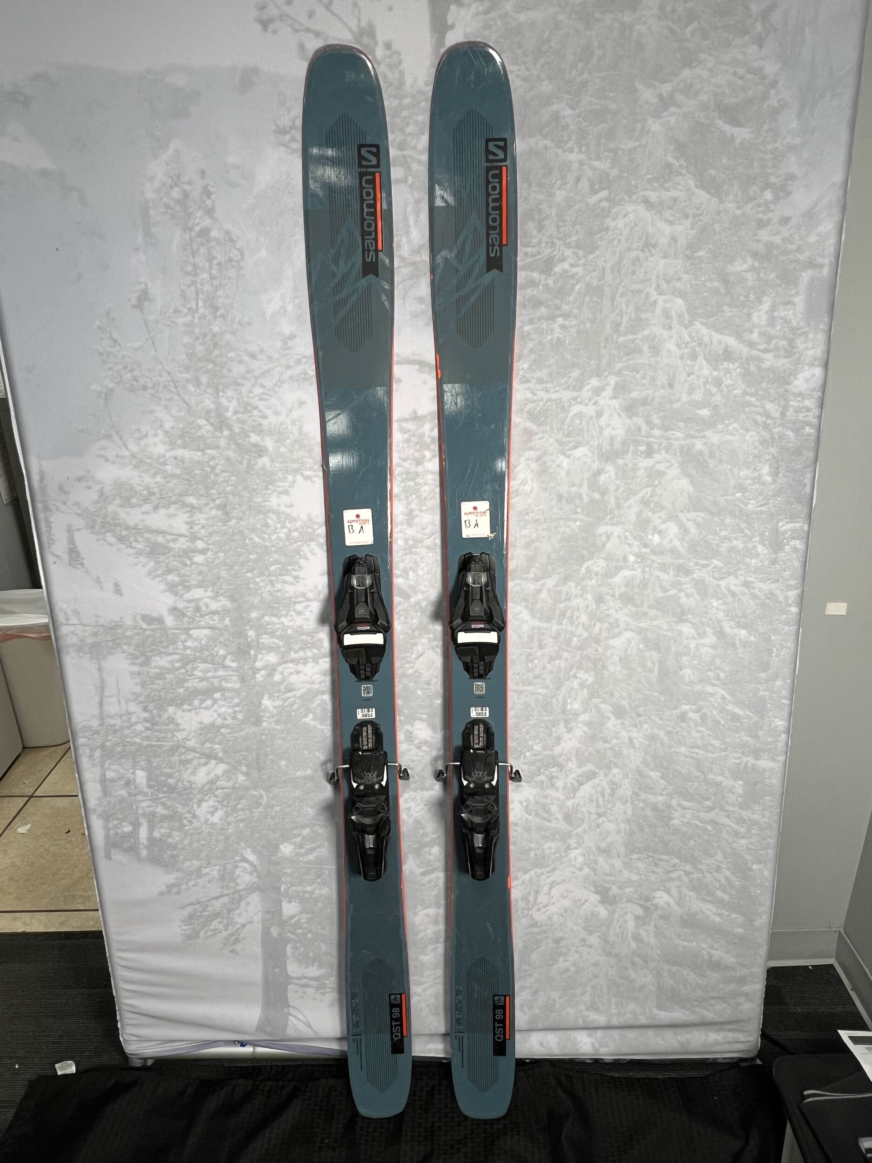 Used 2023 Salomon QST 98 176 Skis w/ Armada GW 13 Bindings