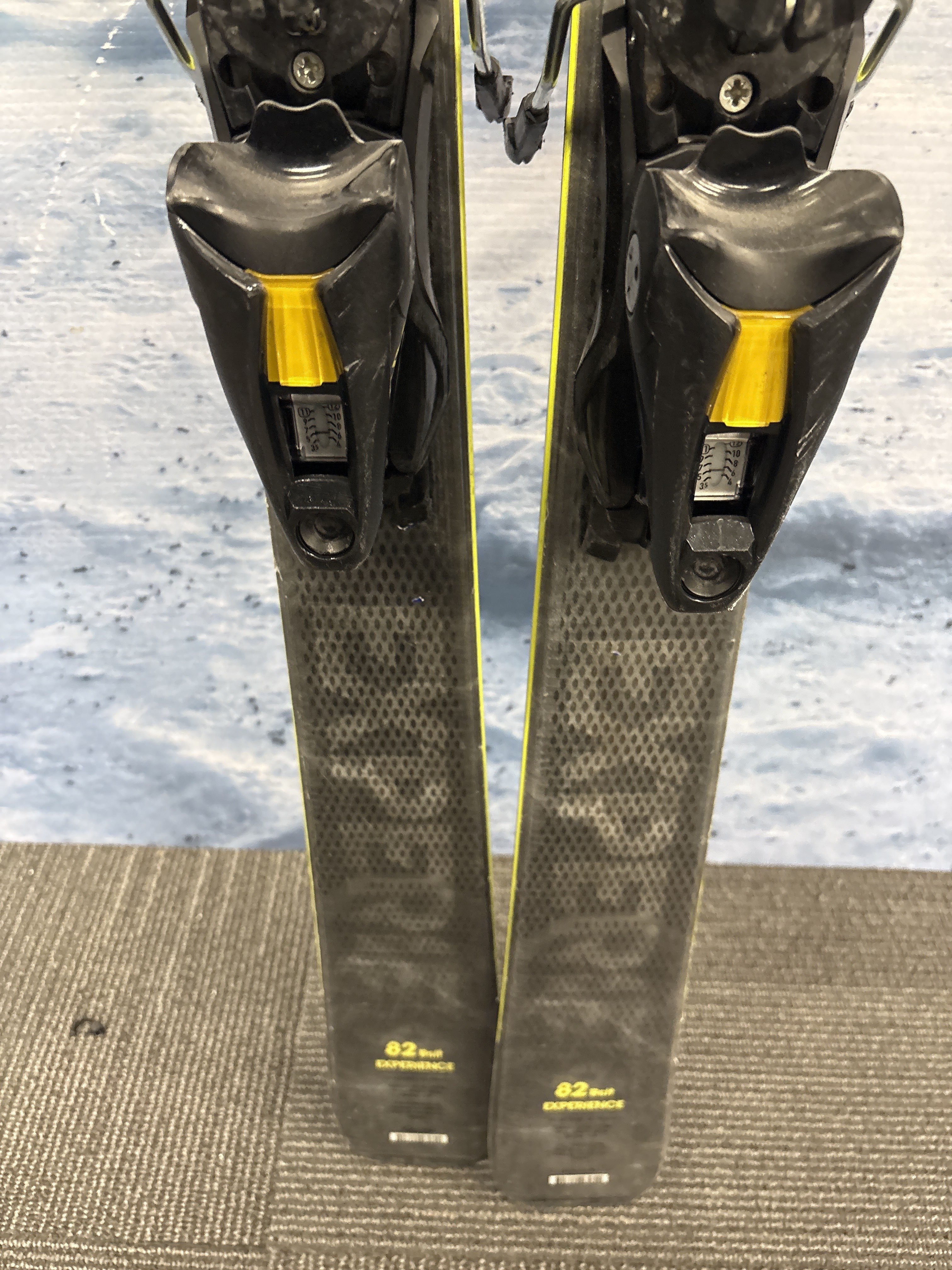 Used Rossignol 82 Basalt Ski - 168CM W/ Look NX 12 Demo Binding