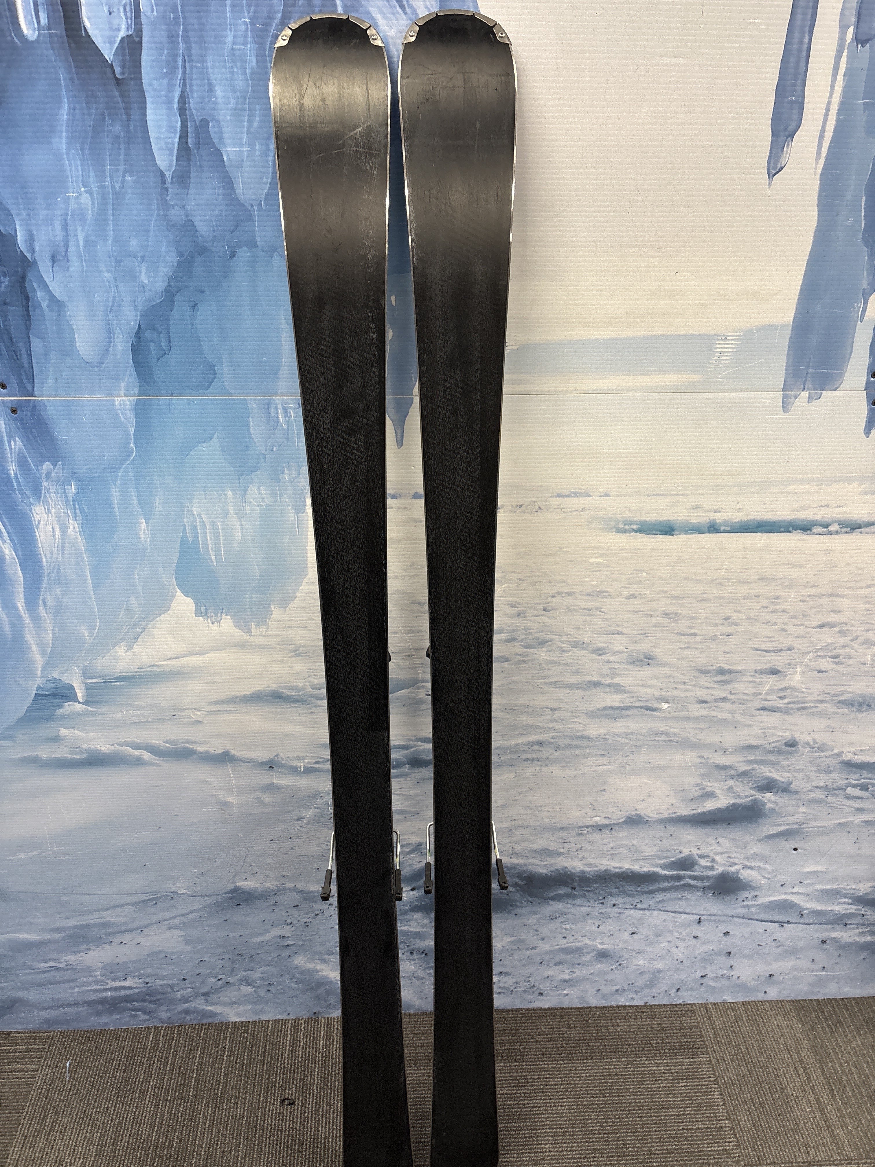 Used Rossignol 82 Basalt Ski - 168CM W/ Look NX 12 Demo Binding