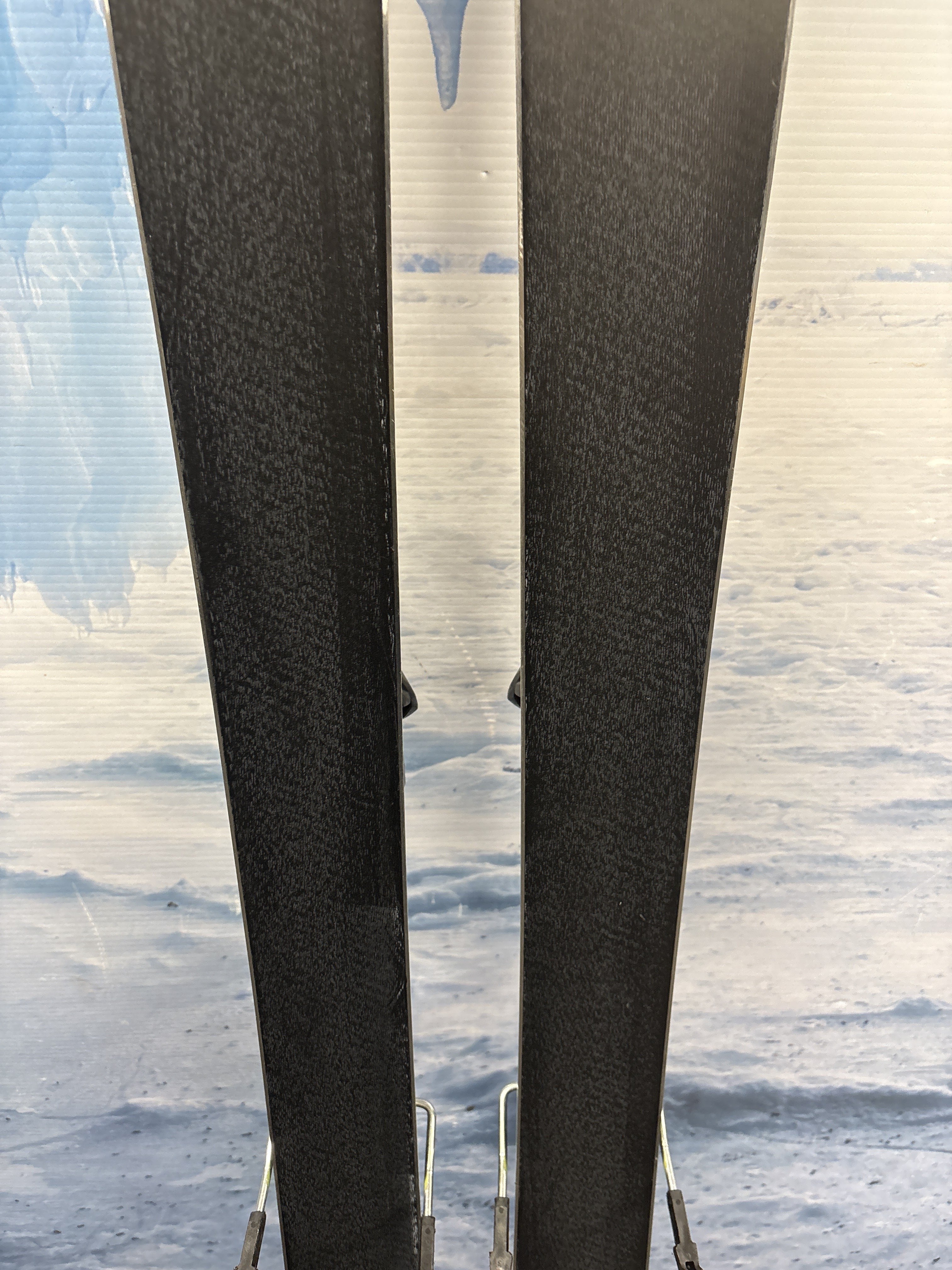 Used Rossignol 82 Basalt Ski - 168CM W/ Look NX 12 Demo Binding