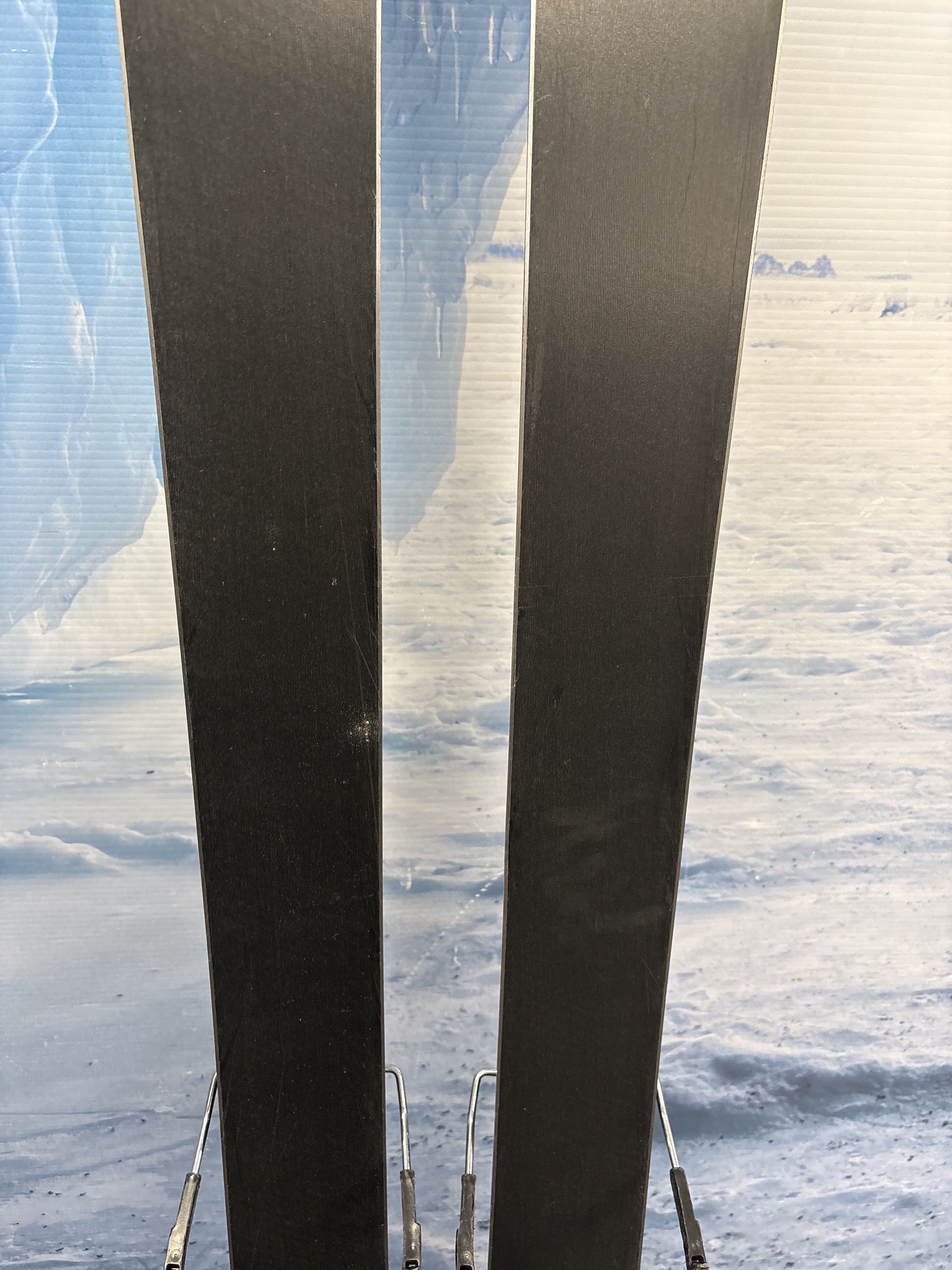 Used Rossignol Sender 90 Pro Ski - 170CM W/ Look 10 Demo Binding