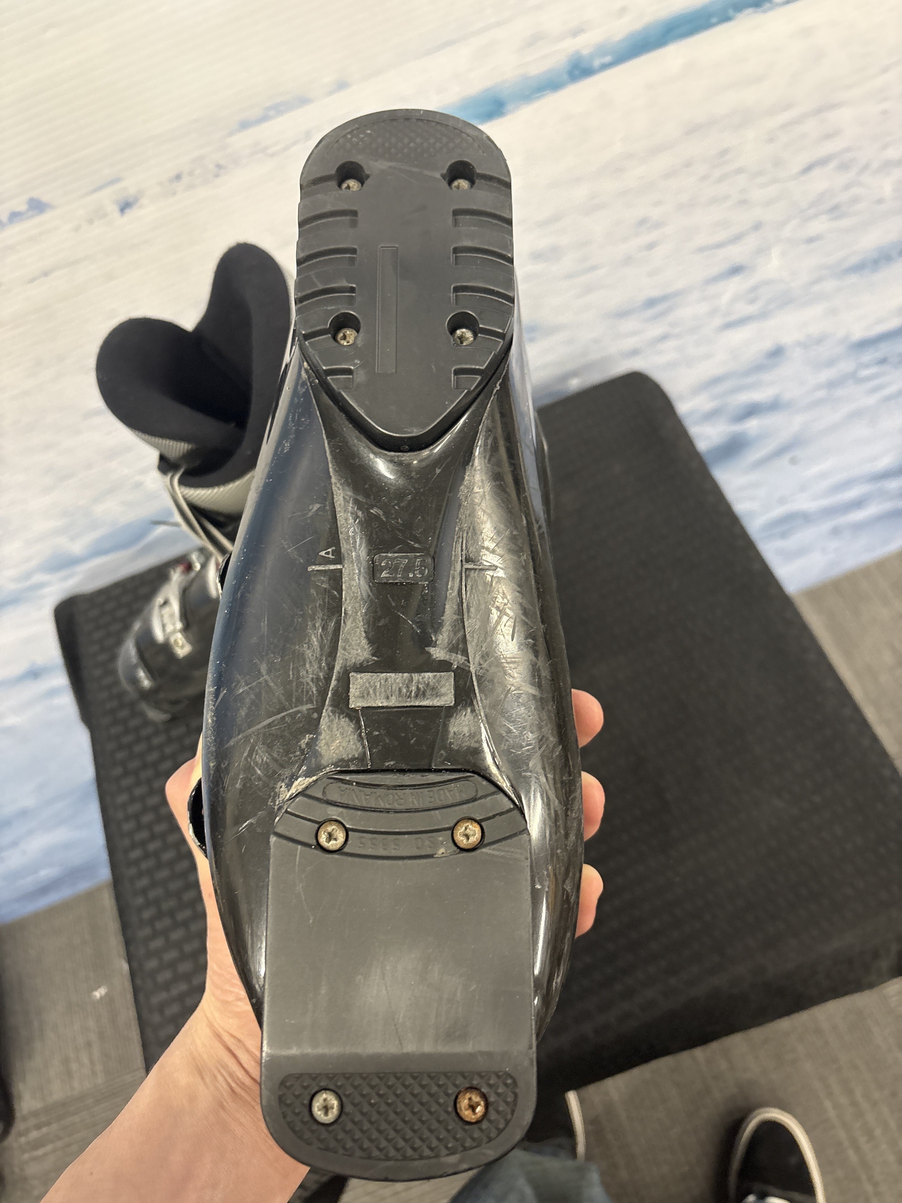 Used Lange Concept r Ski Boots - 27.5