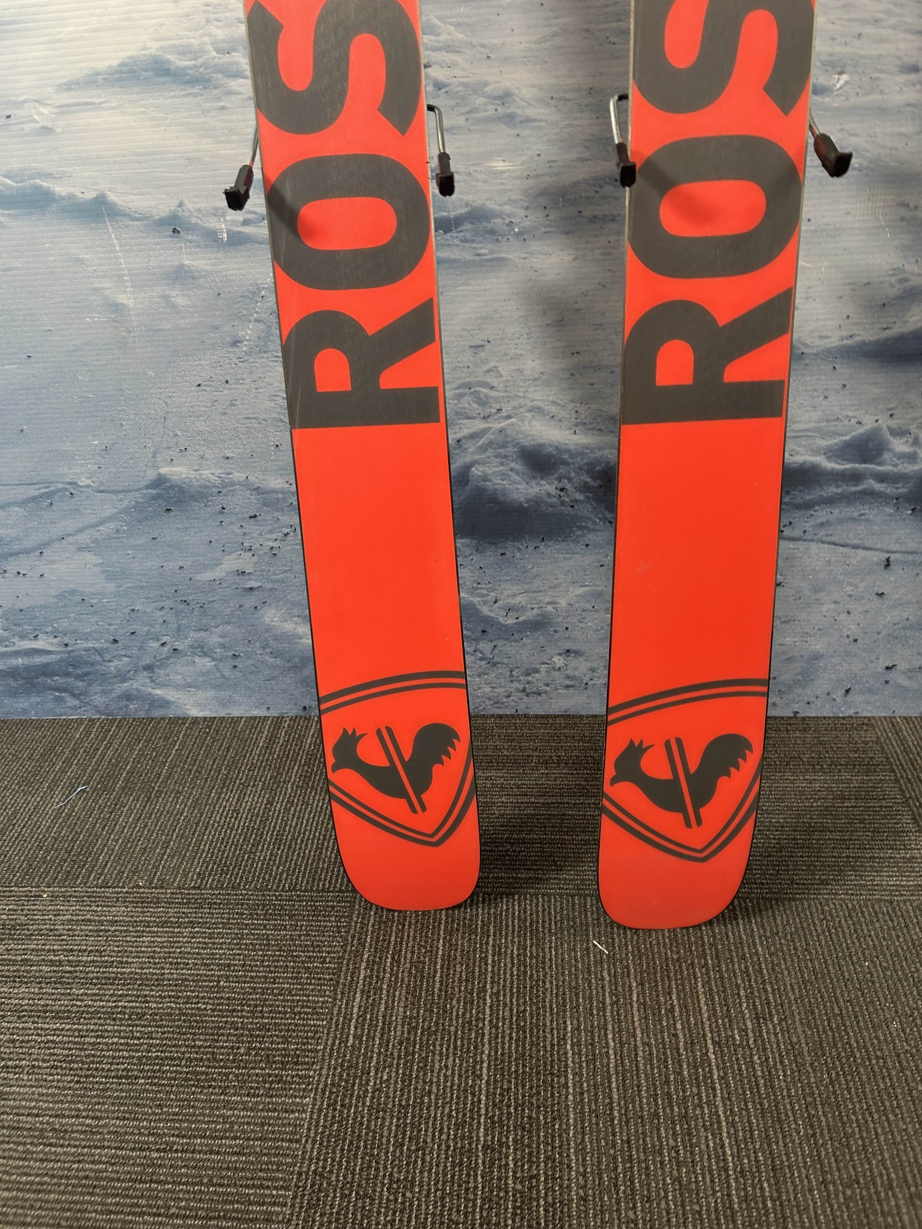 Used 2022 Rossignol Blackops Gamer 118 Ski w/ Look Nx 12 Demo Bindings - 186CM