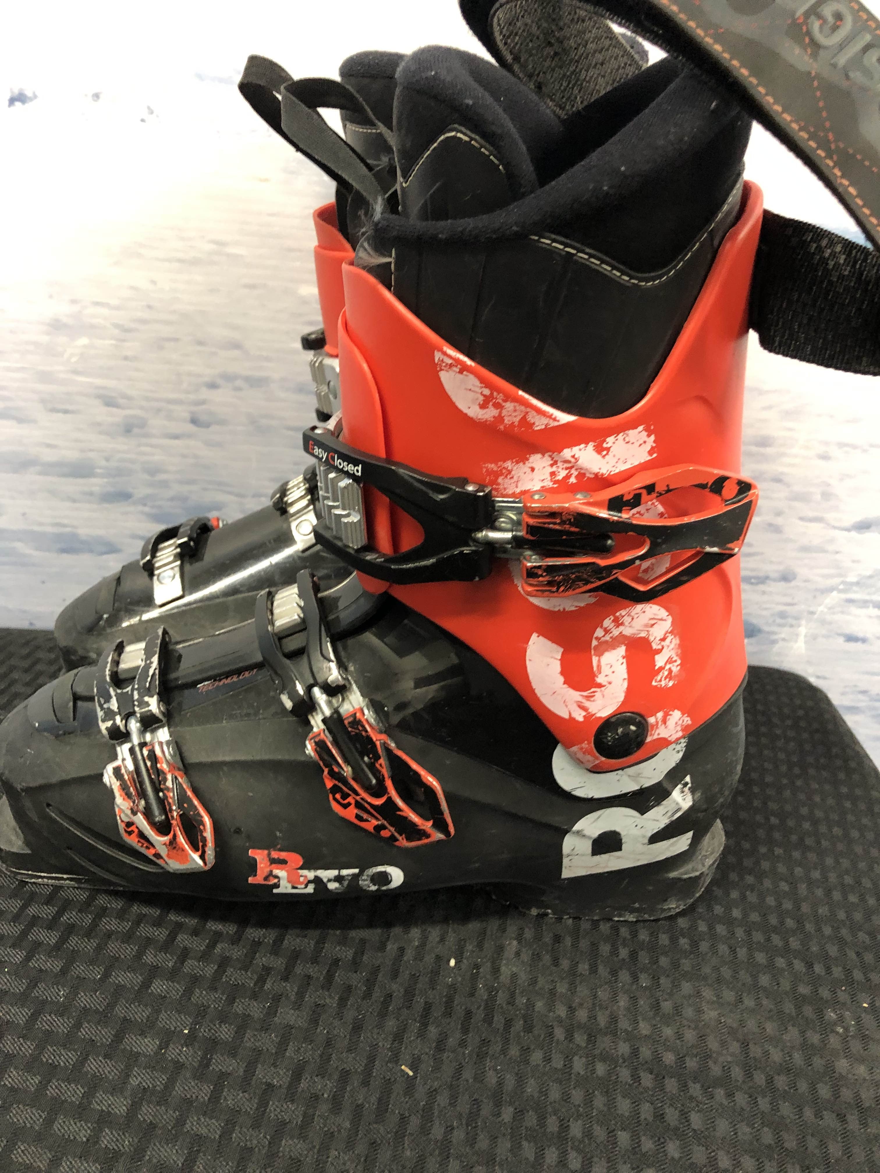 Used Rossignol Evo R Ski Boots - 27.5