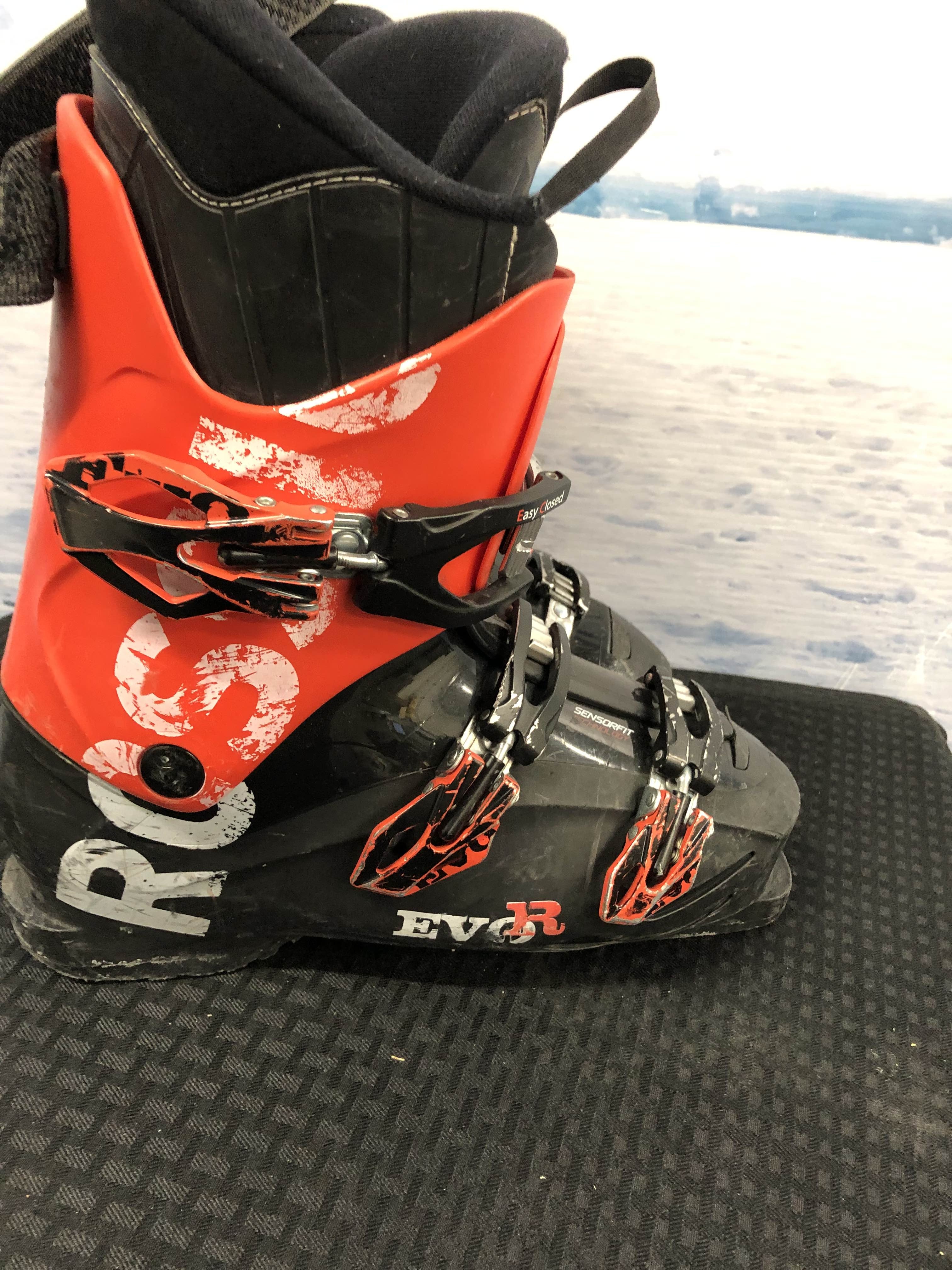 Used Rossignol Evo R Ski Boots - 27.5