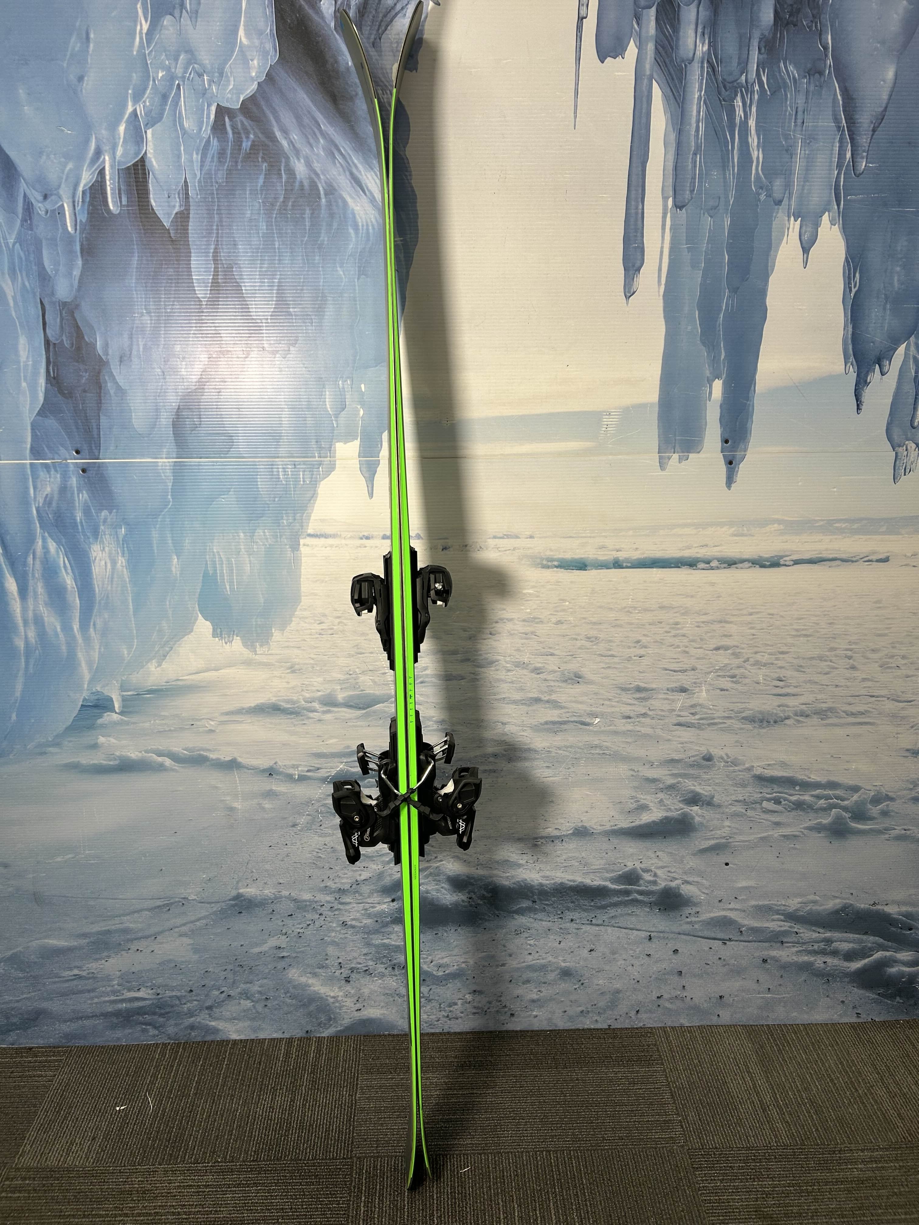 New Elan Ripstick 189cm w/ Tyrolia Attack LYT13 GW Bindings