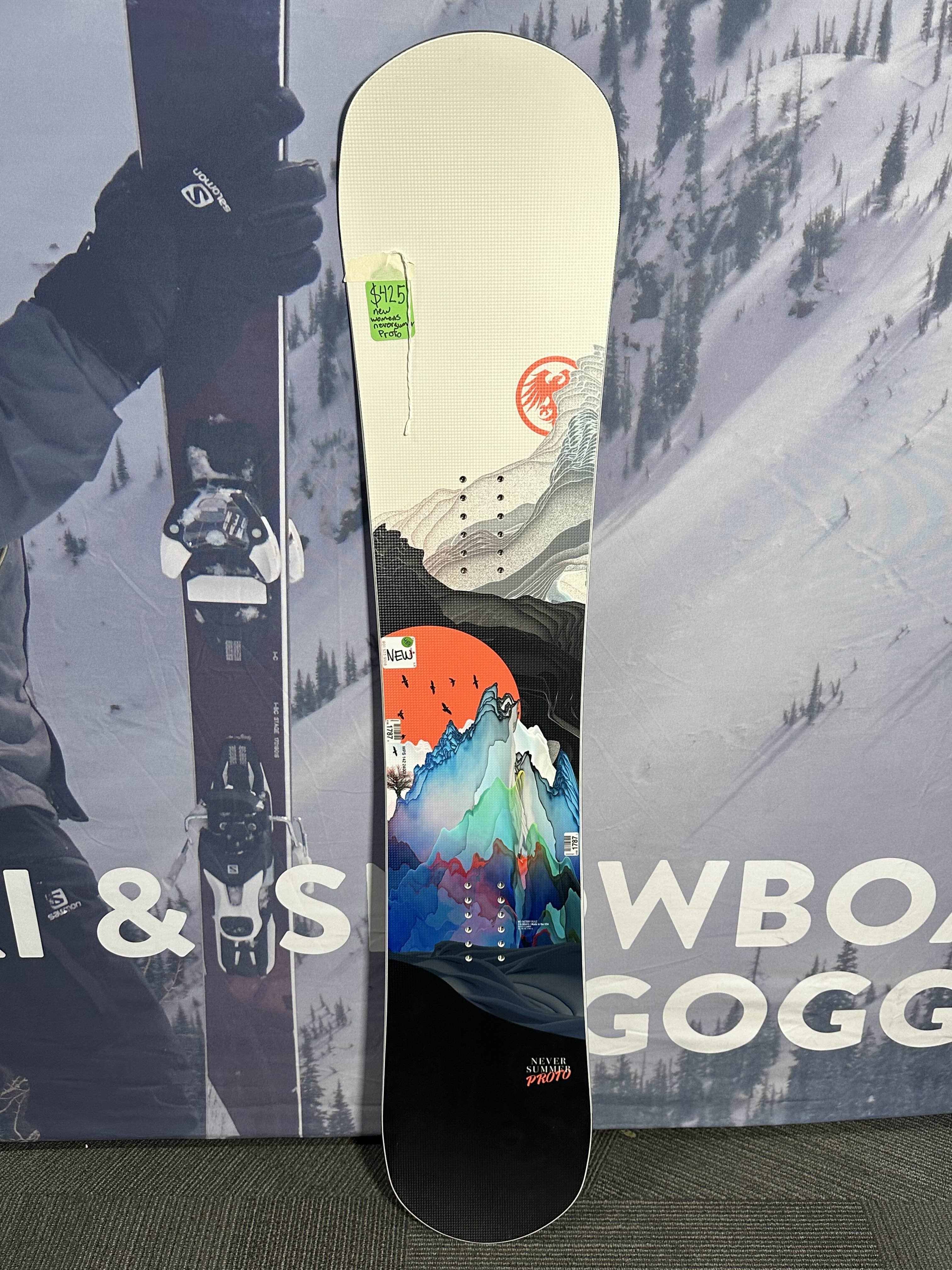 New 2024 Never Summer Wmn's Proto Synthesis 142CM Snowboard