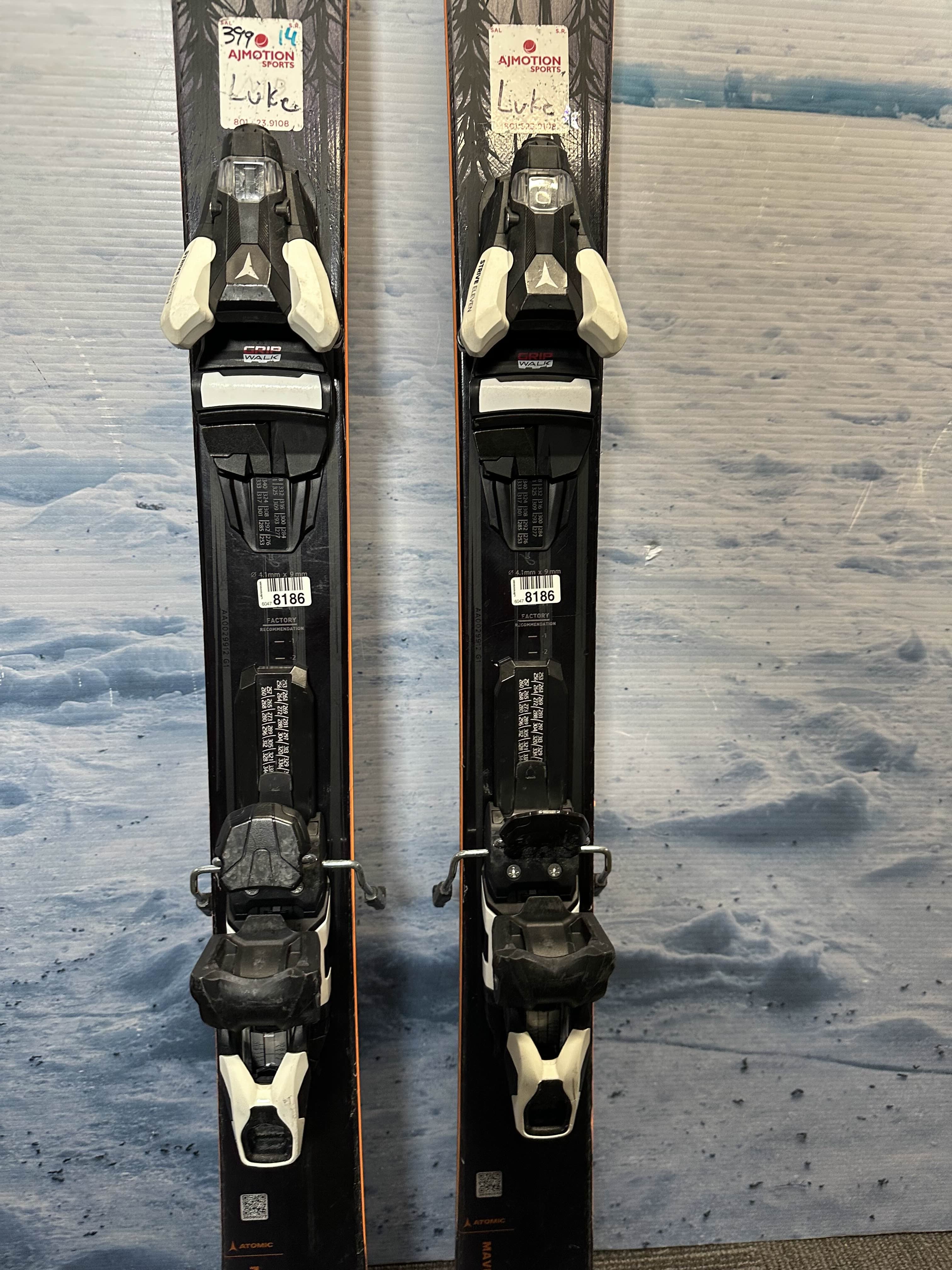 Used Atomic Maverick 88 ti 161cm w/ Atomic Strive 11 GW Bindings