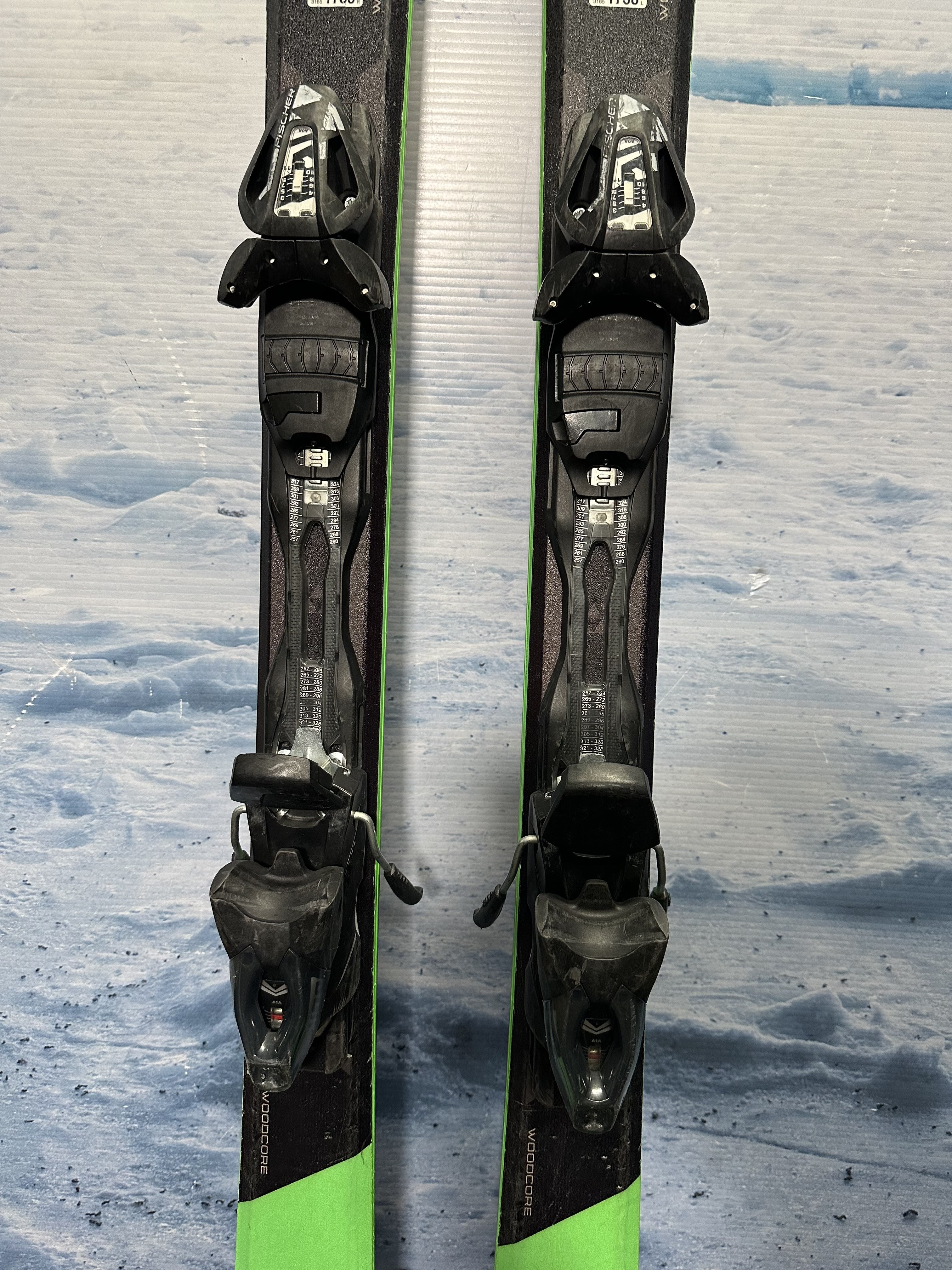 Used Fischer Pro MTN 164cm Skis w/ Fischer RS 11 Rental Binding