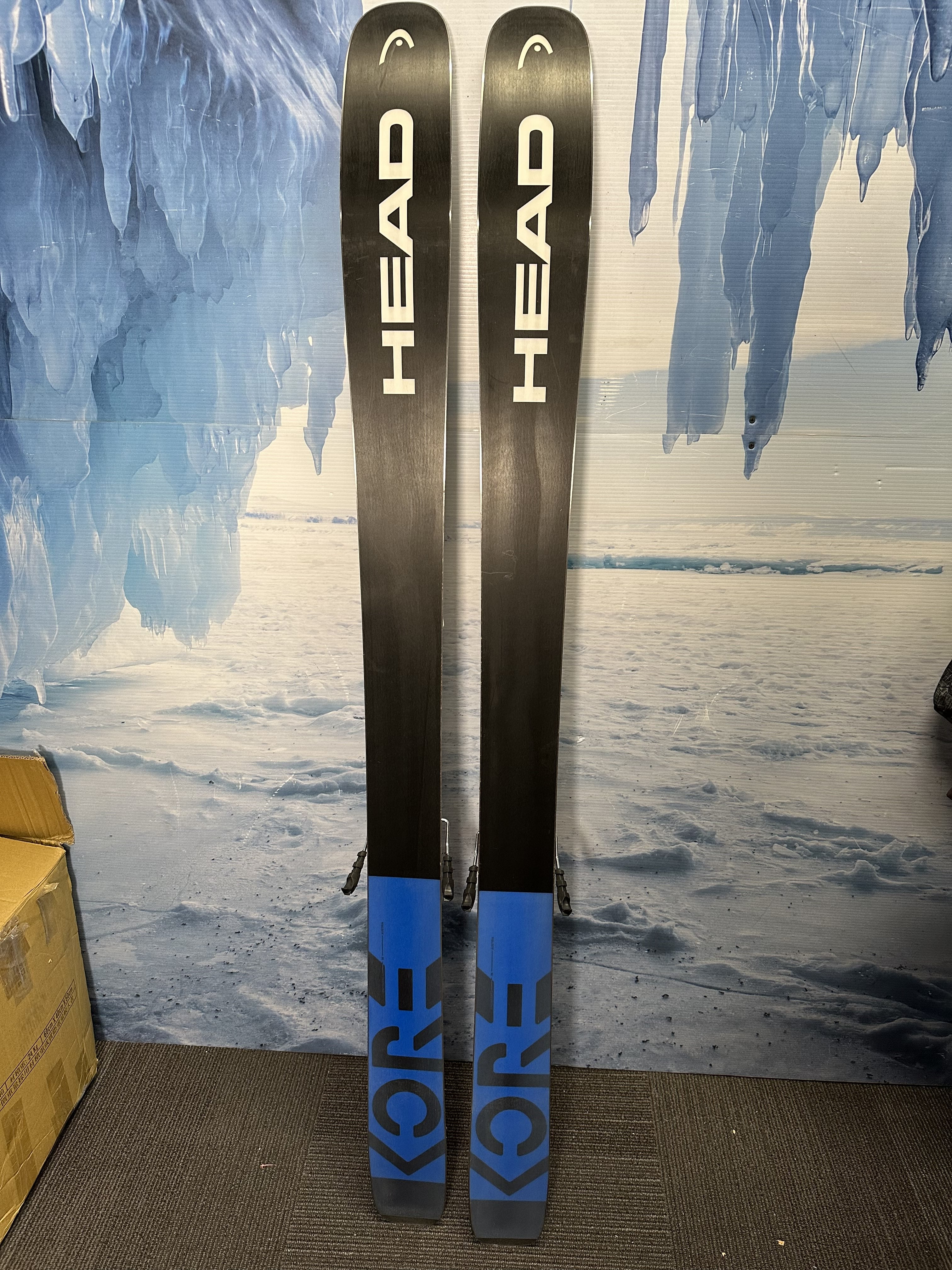 Used Head kore 111 177 Cm Ski w/ Elan Attack 11 bindings
