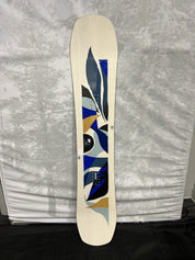 Lightly Used 2025 Salomon Rumble Fish 140 cm Snowboard