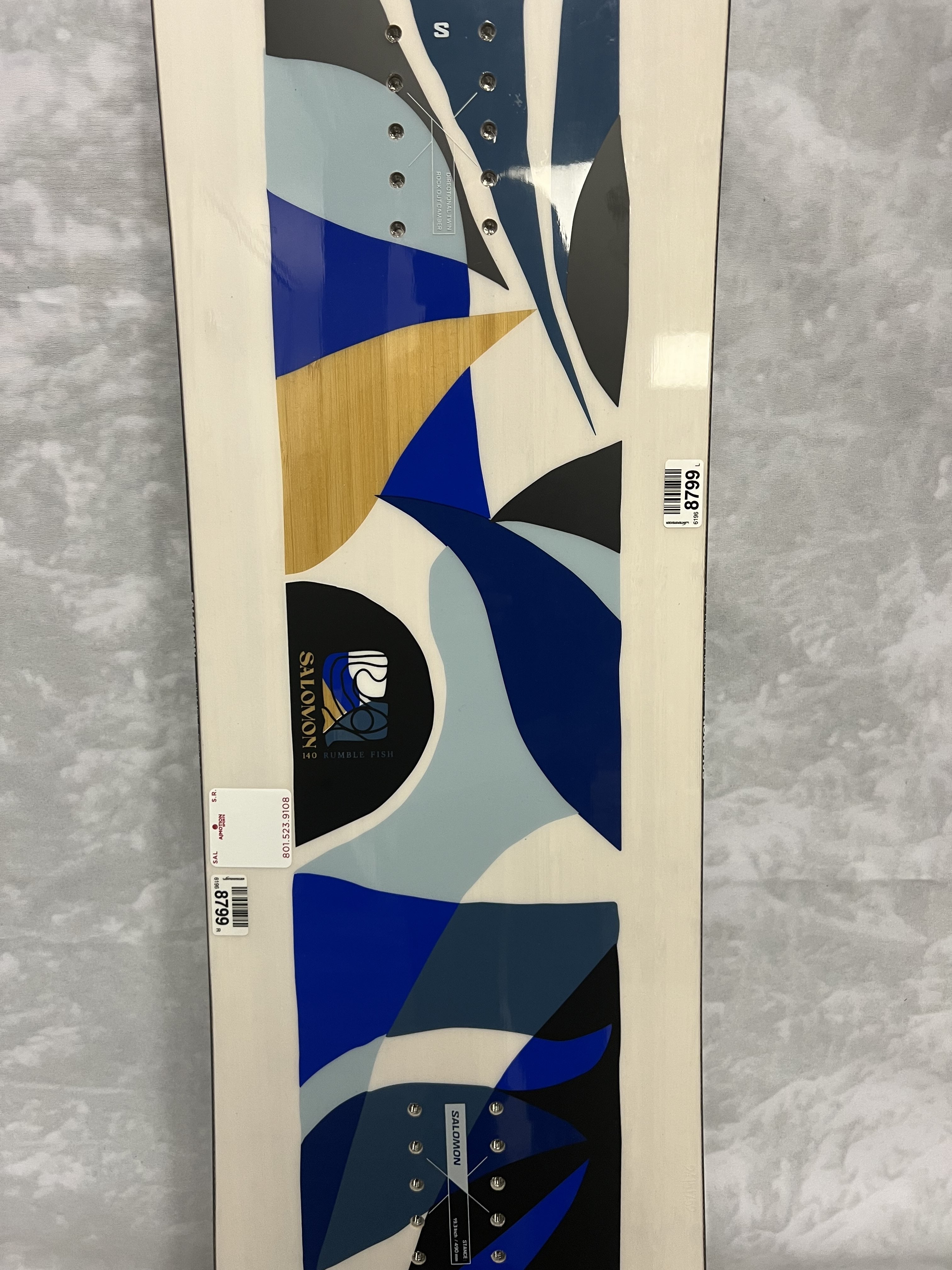 Lightly Used 2025 Salomon Rumble Fish 140 cm Snowboard