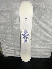 Lightly Used 2025 Salomon Lotus 135 cm Snowboard