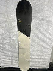 Lightly used 2025 Salomon Super 8 154cm Snowboard