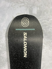 Lightly used 2025 Salomon Super 8 154cm Snowboard