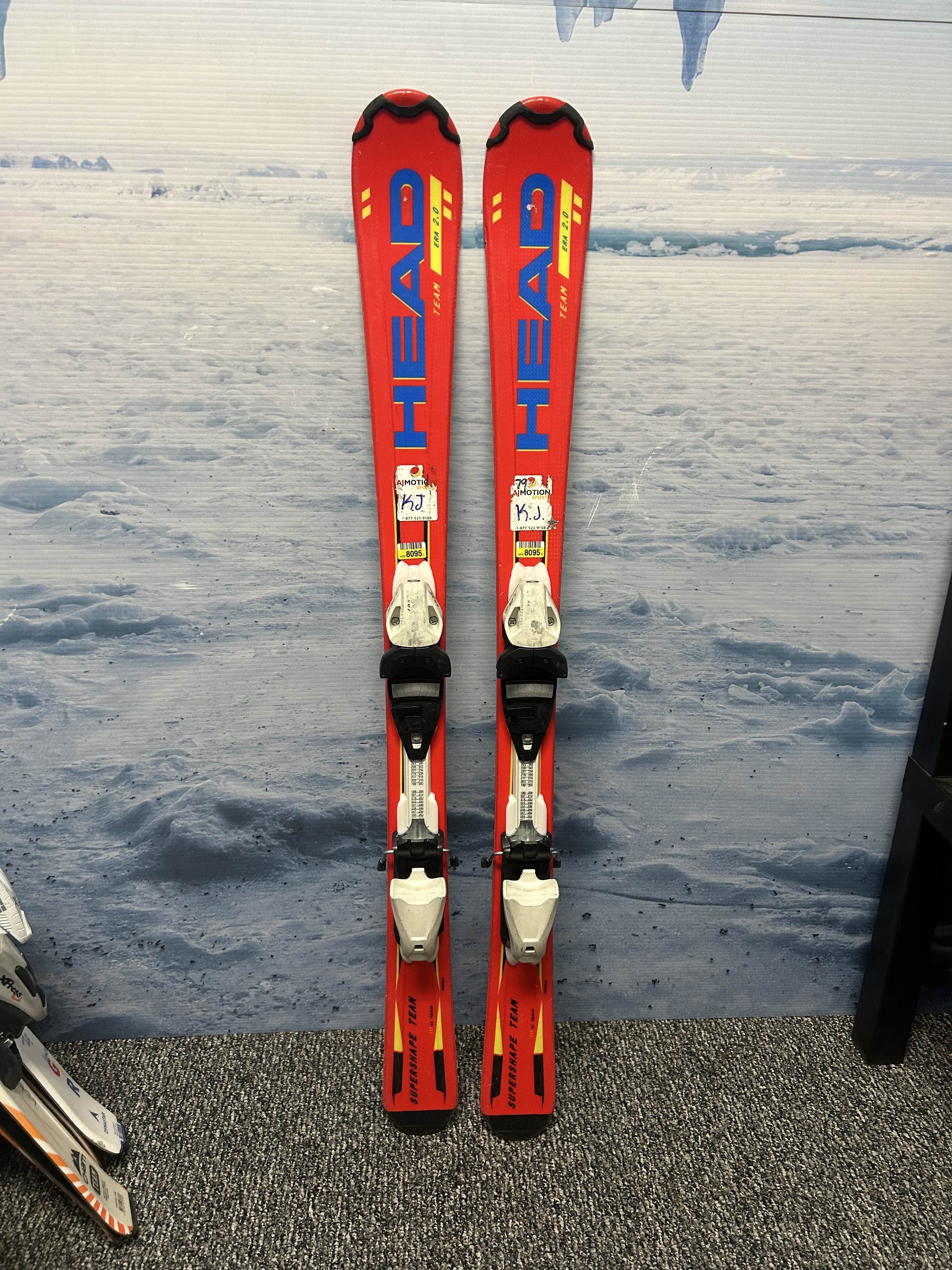 Used Head Supershape 117cm Jr Kids Skis w/ Tyrolia LRX 7.5 Demo Binding
