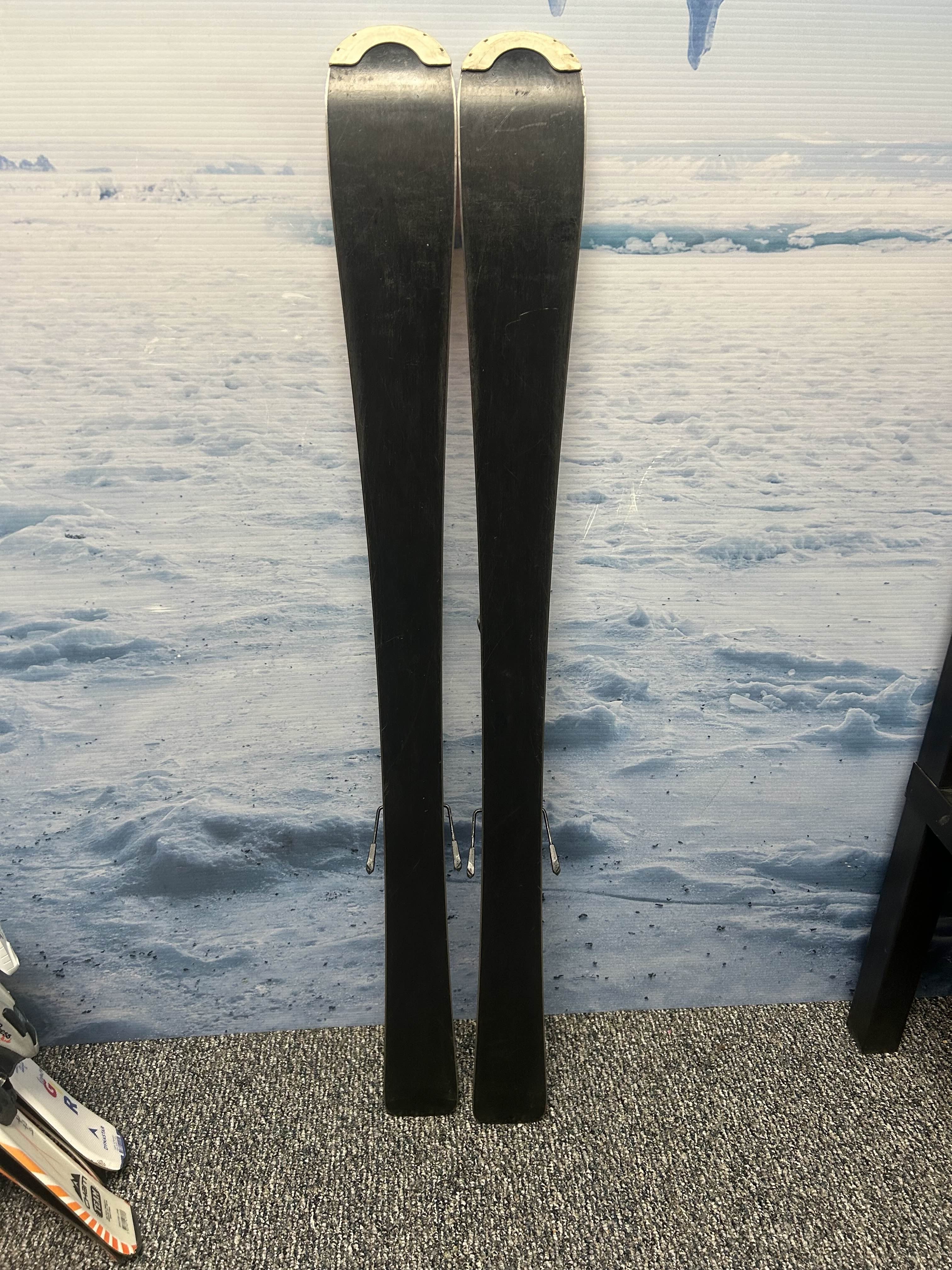 Used Dynastar Cham Team 110cm Jr Kids Skis w/ Look Xpress 4.5 Demo Binding