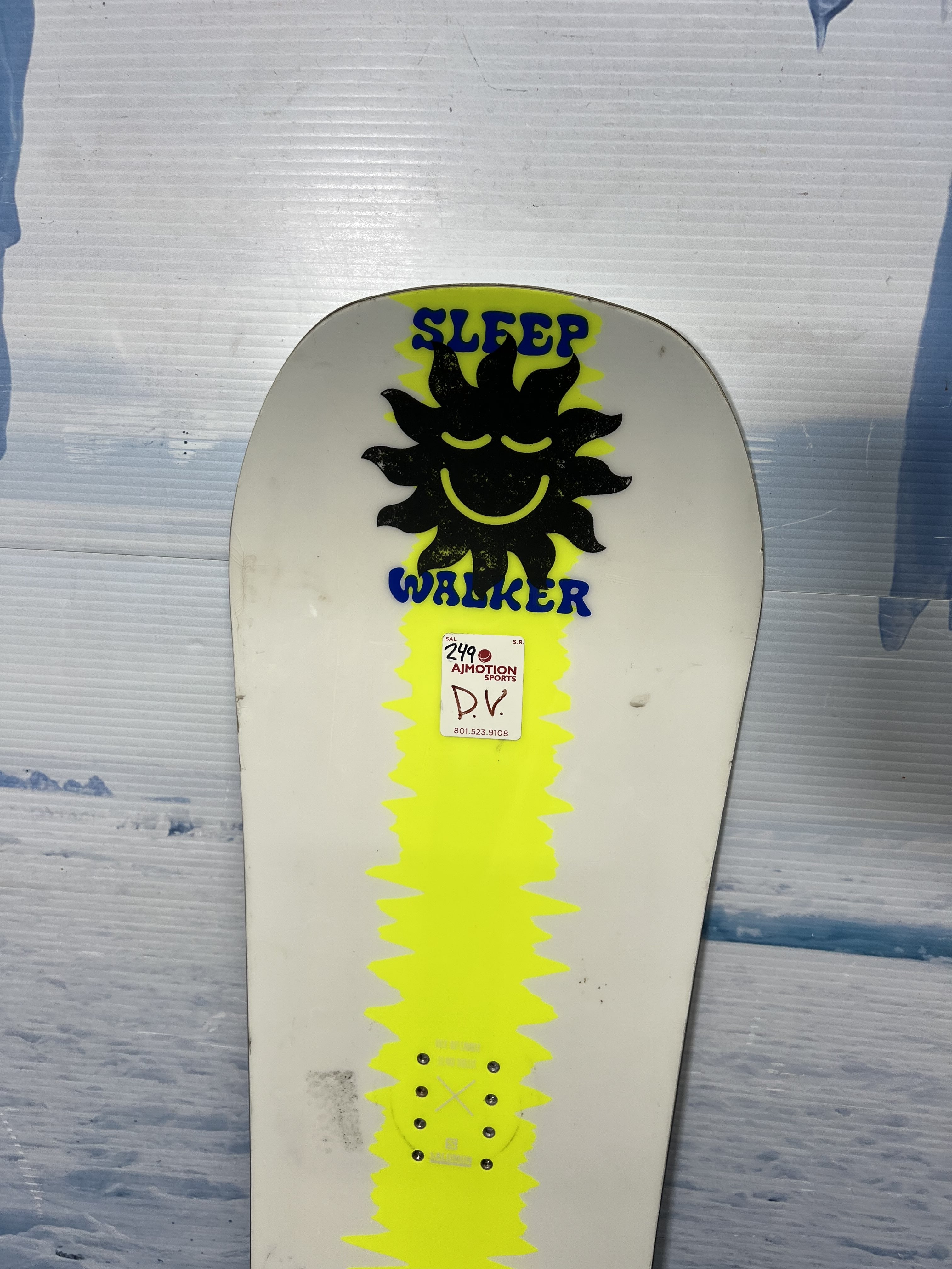 Used Salomon Sleep Walker Snowboard 138cm