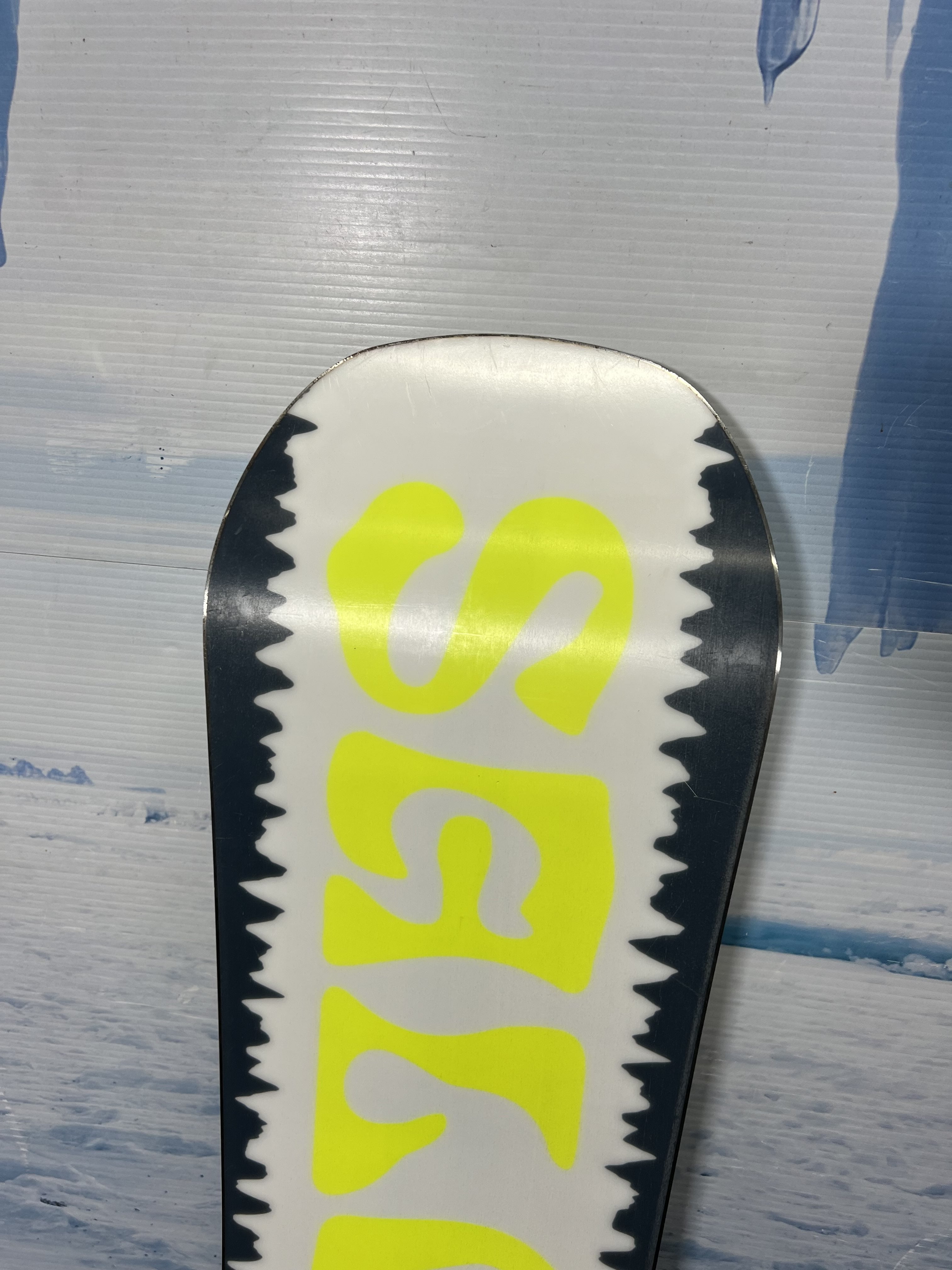Used Salomon Sleep Walker Snowboard 138cm