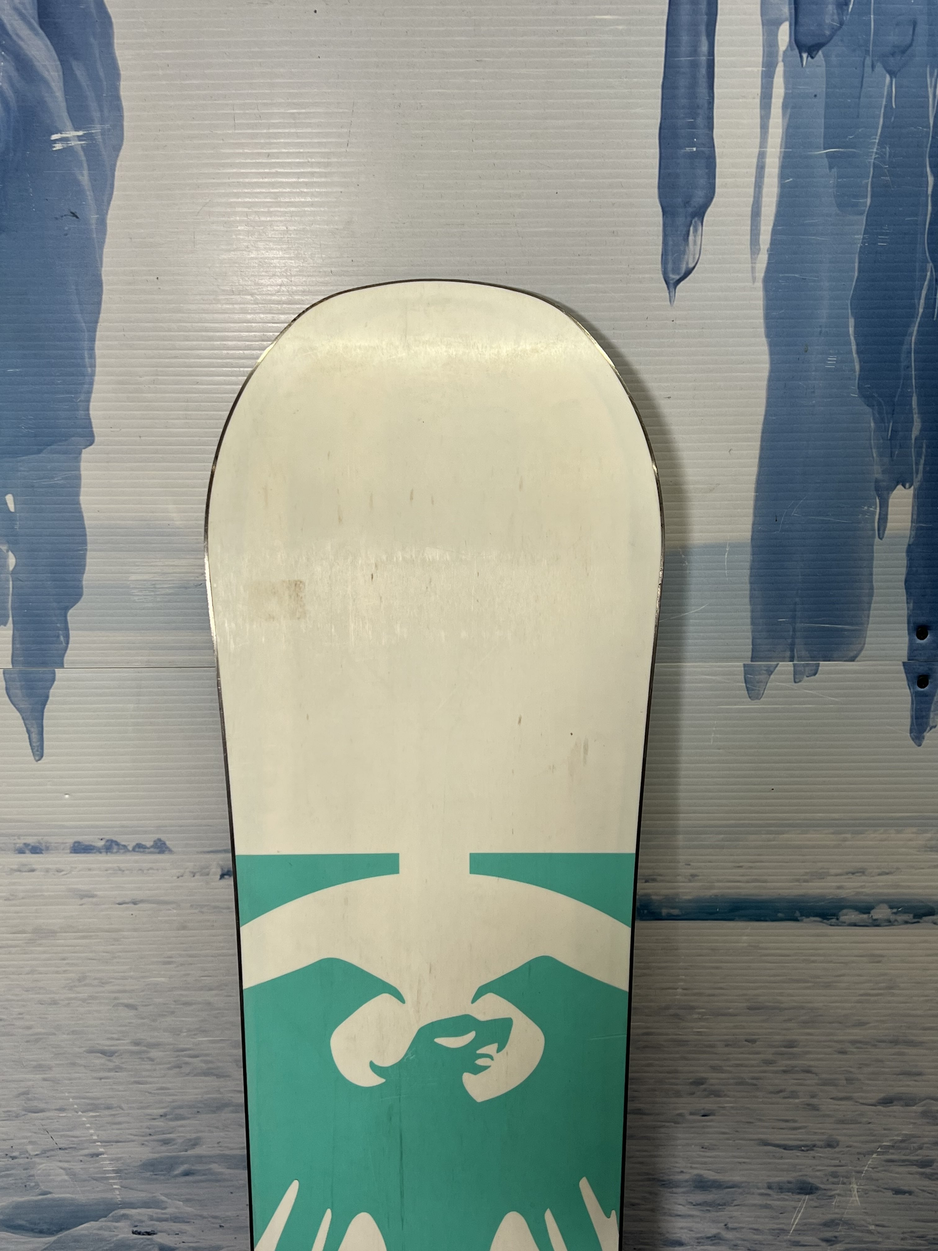 Used Never Summer Infinity Women's Snowboard 2021 - 151 CM