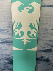 Used Never Summer Infinity Women's Snowboard 2021 - 149 CM