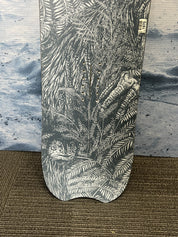 Lightly Used Niche Pyre 2024 Snowboard- 145 cm
