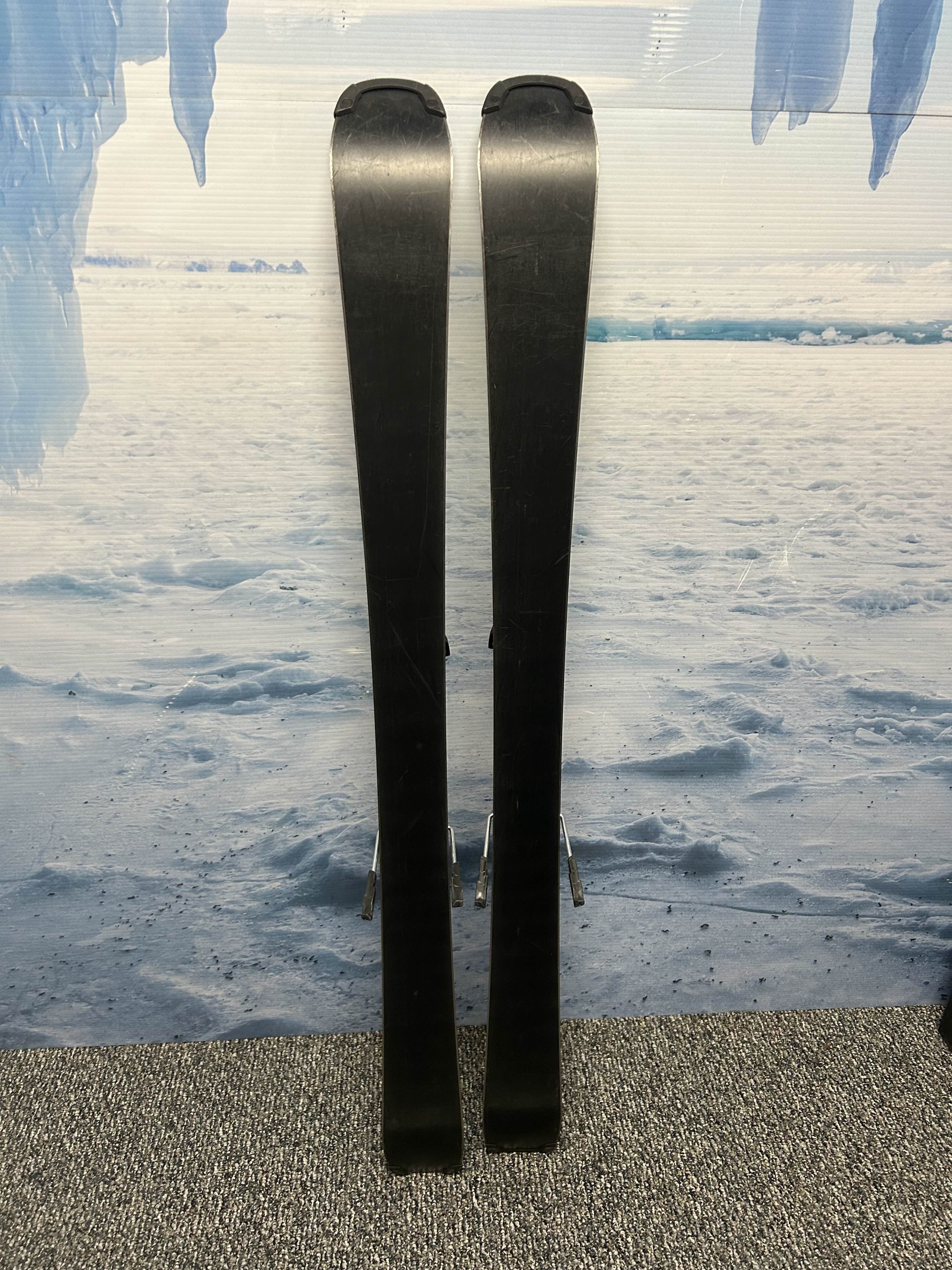 Used Head Residue 127cm Jr Kids Skis w/ Tyrolia SP 7.5 Demo Binding