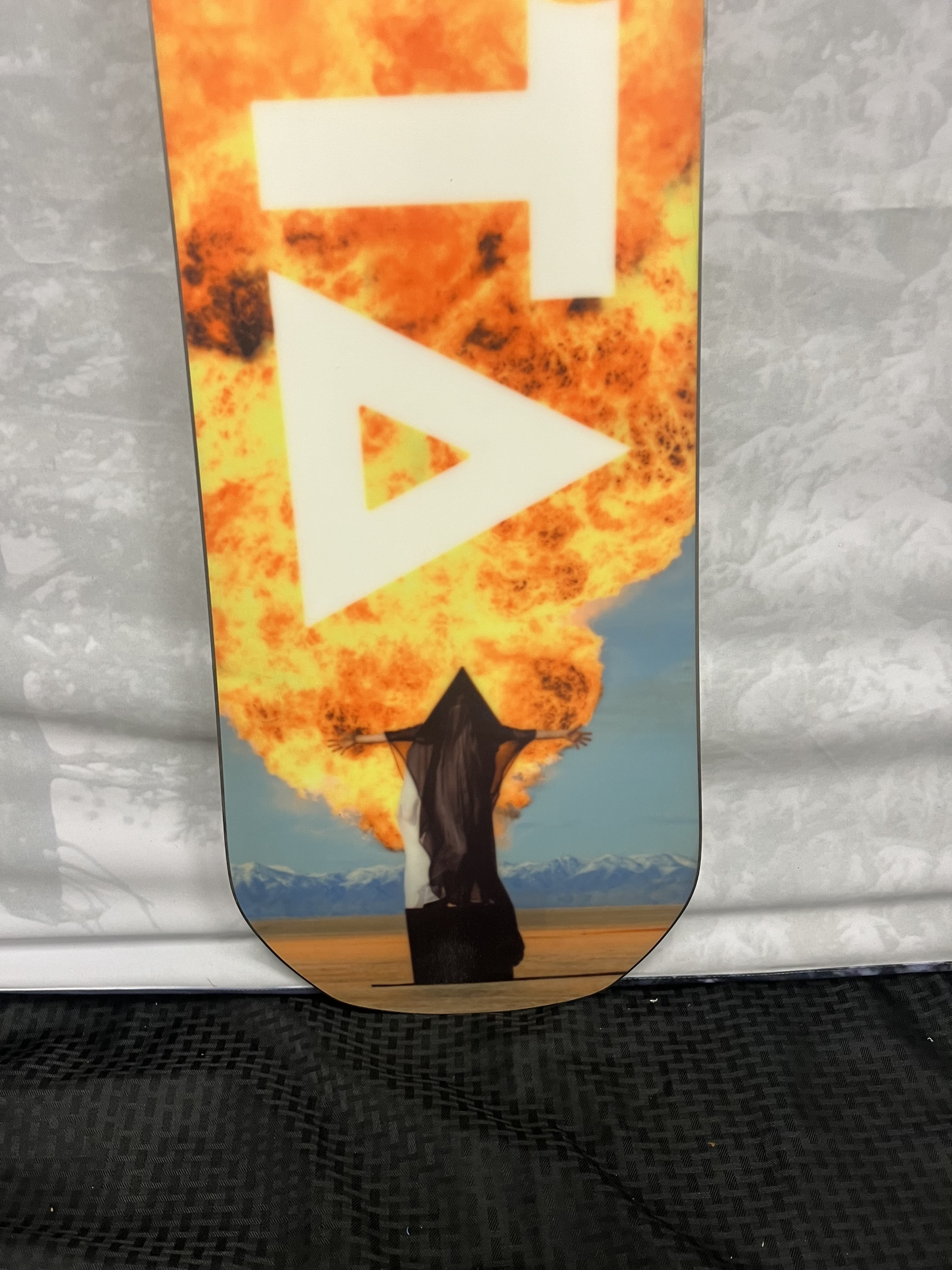 Lightly Used 2025 Capita Defenders of Awesome Snowboard 157 Cm (Wide)