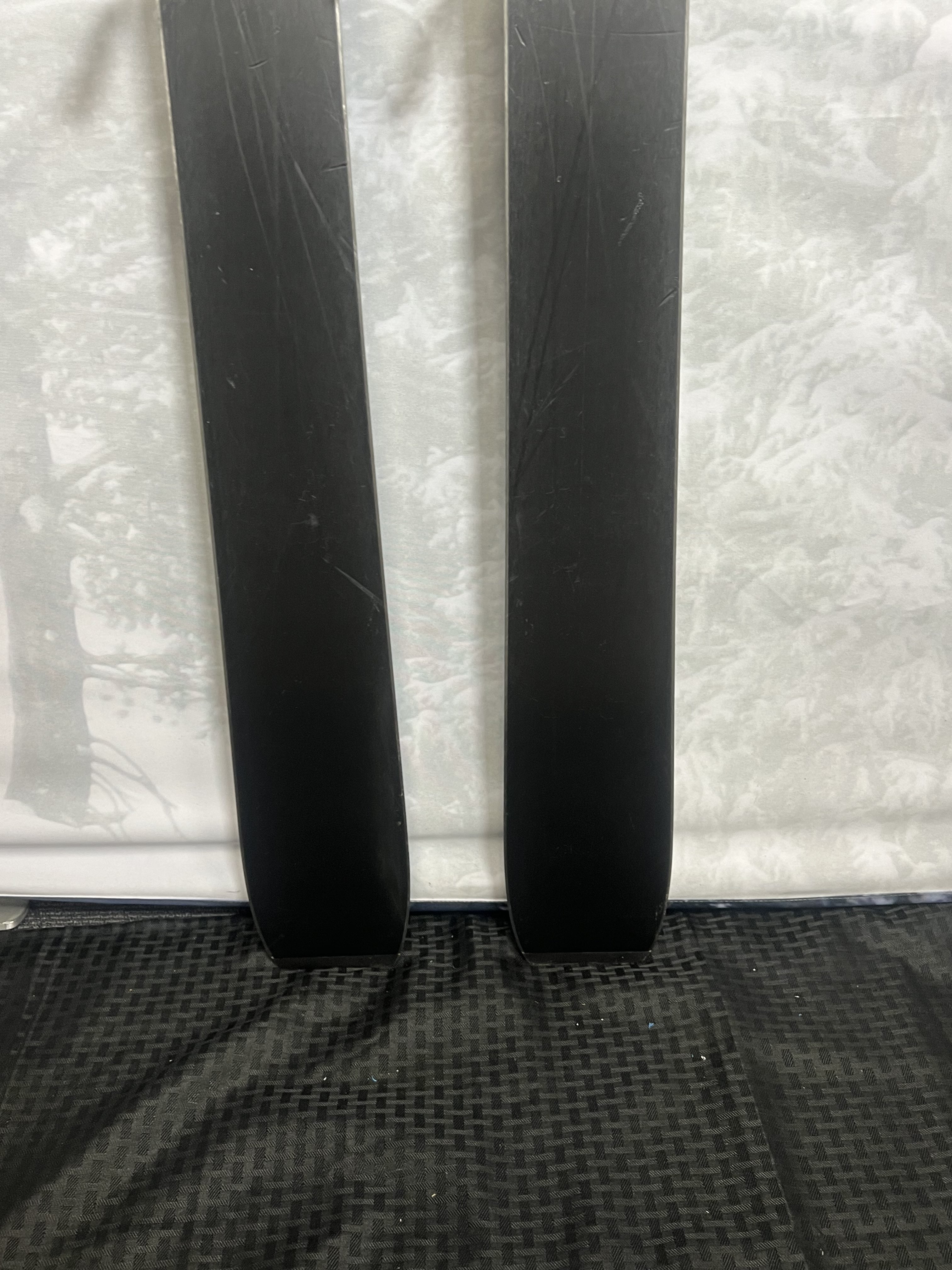 Used Black Crow Serpo 2025 Ski 180cm w/ Tyrolia Attack 13 Bindings