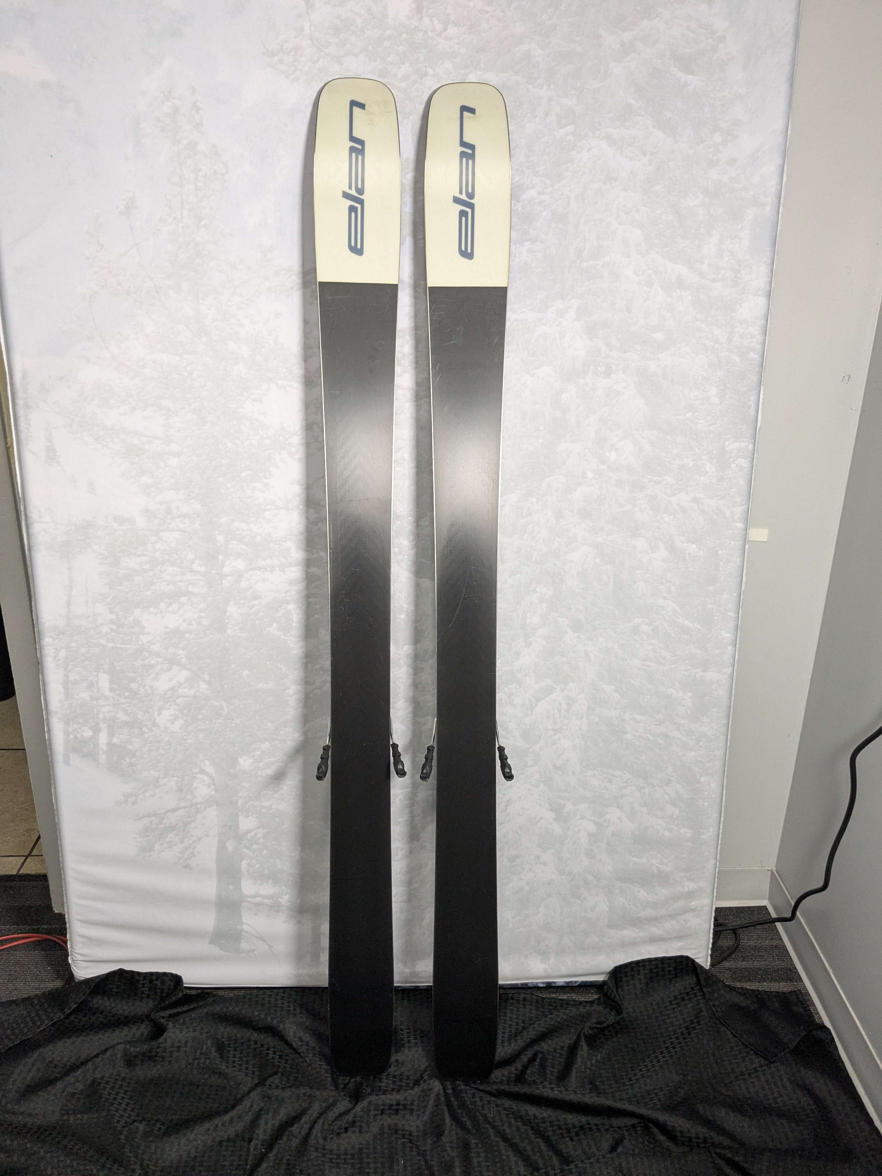 Used Elan Ripstick 102 Black Edition 2025 Skis 168cm w/ Tyrolia Attack 13 GW Demo Bindings