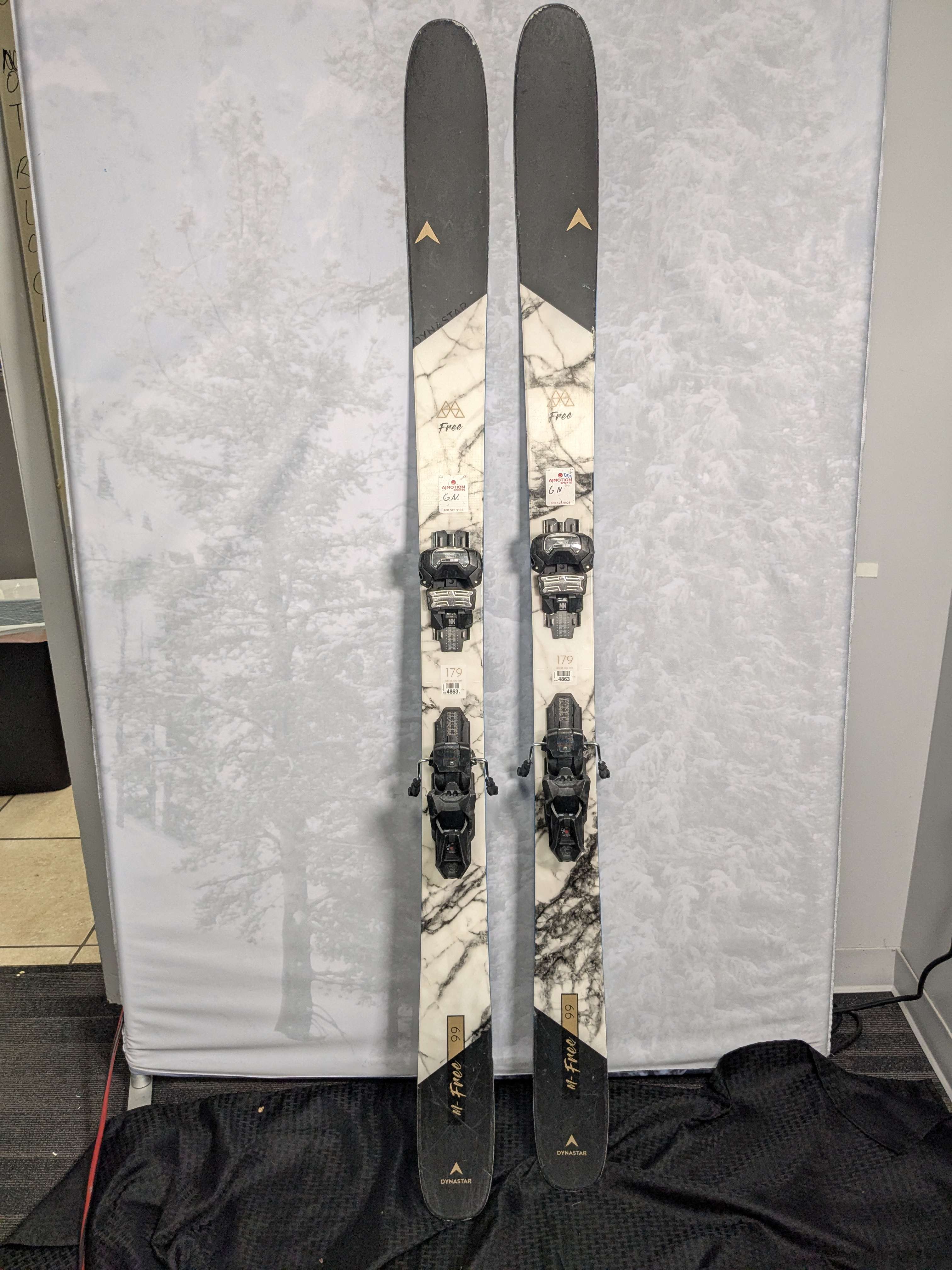 Used Dynastar M-Free 99 Skis - 179cm w/ Tyrolia Attack 14 Demo Bindings