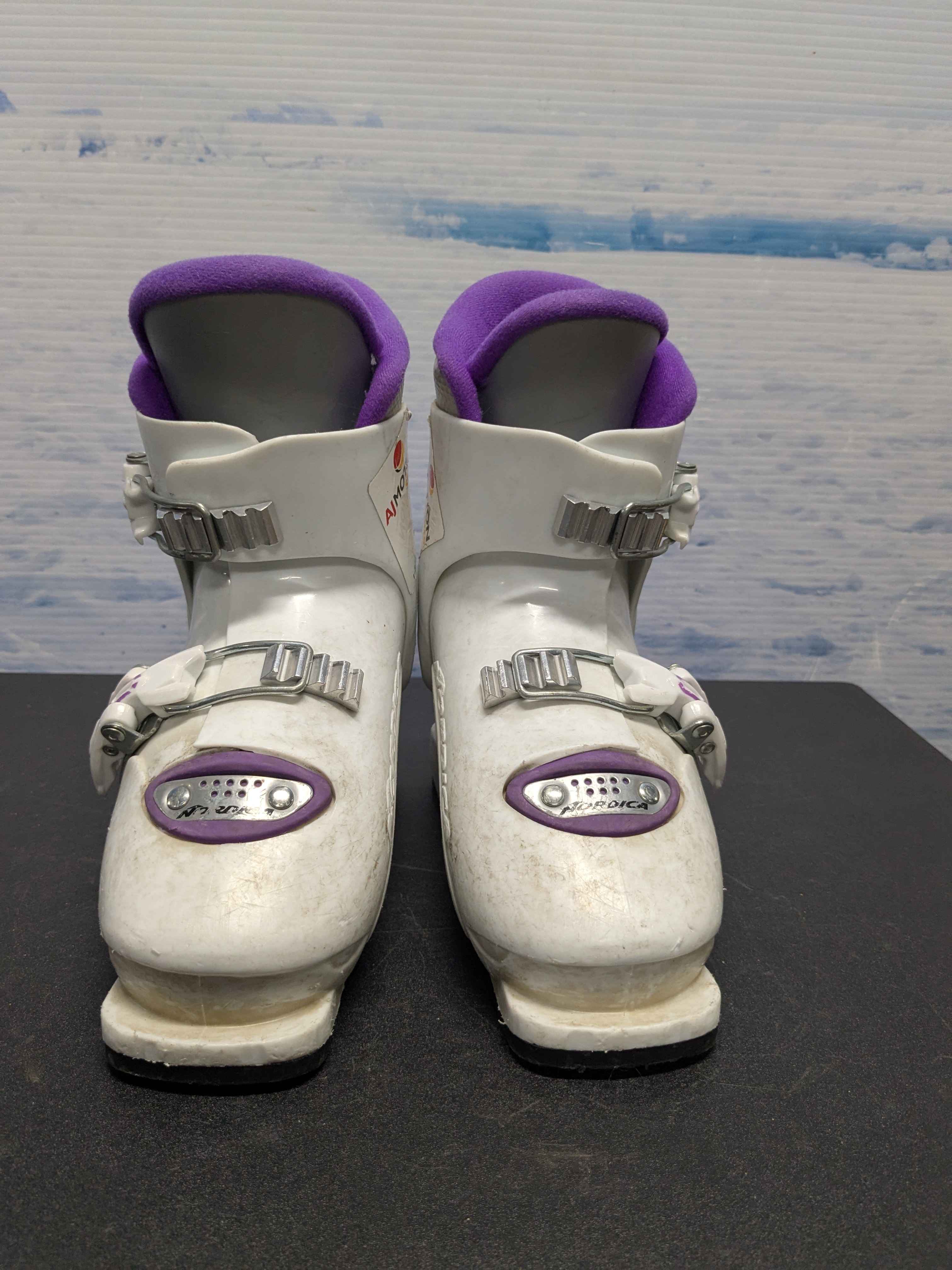 Used Nordica Gp T2 Youth Kids Ski Boot - 18.5MP