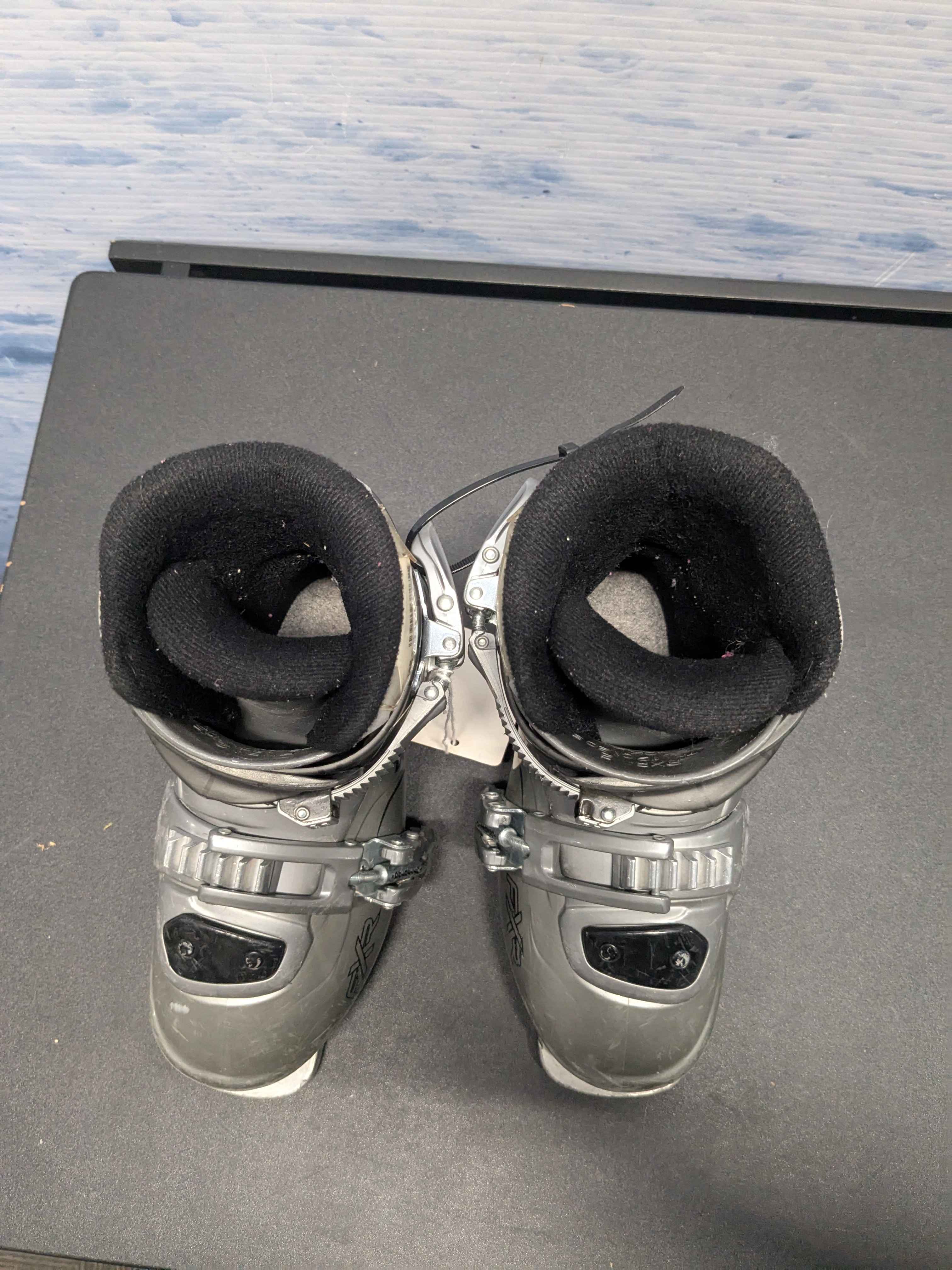 Used Dalbello FXR Youth Kids Ski Boot - 20.5MP