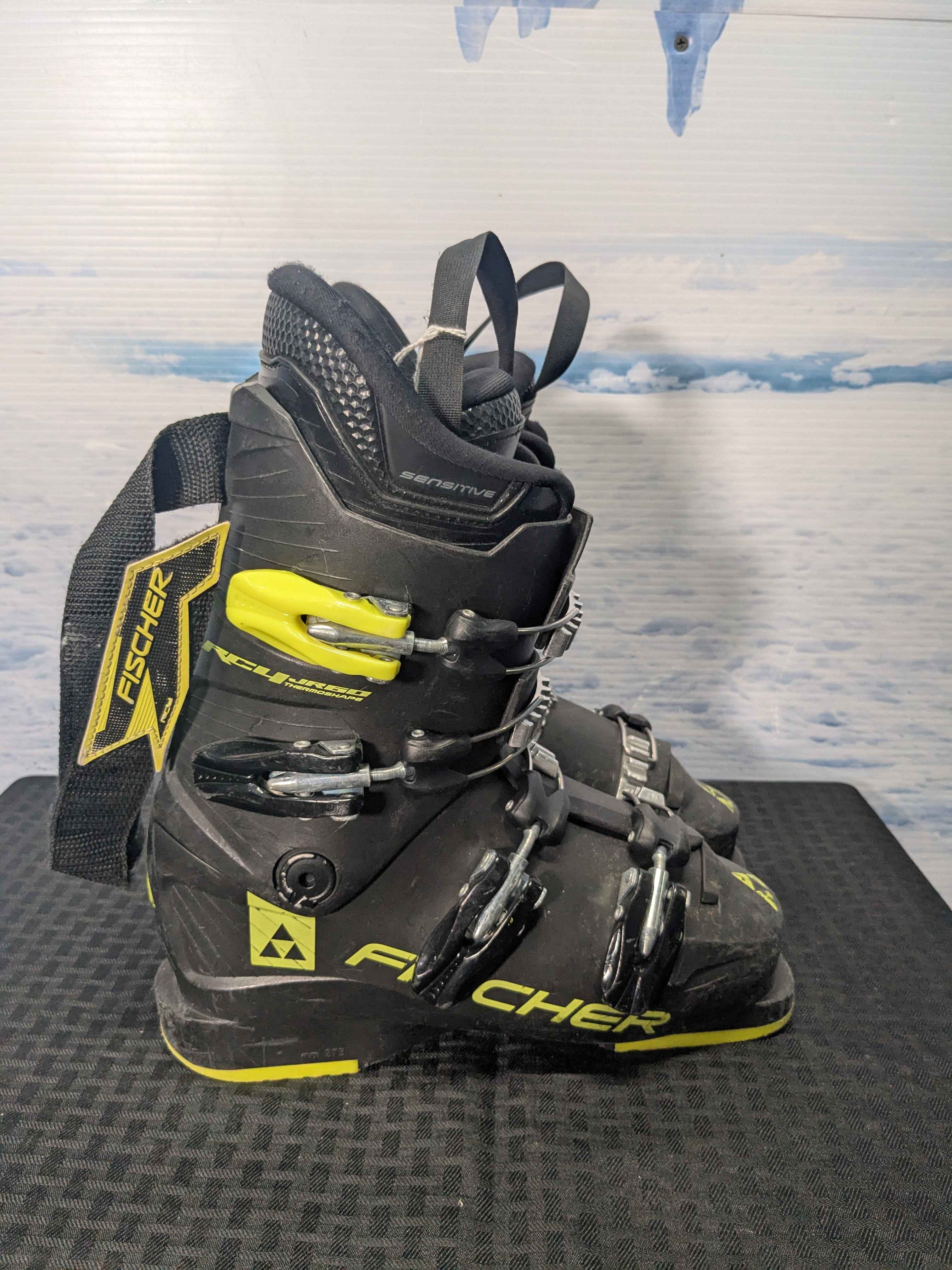 Used Fischer Rc4 Jr60 Kids Ski Boot - 23.5MP