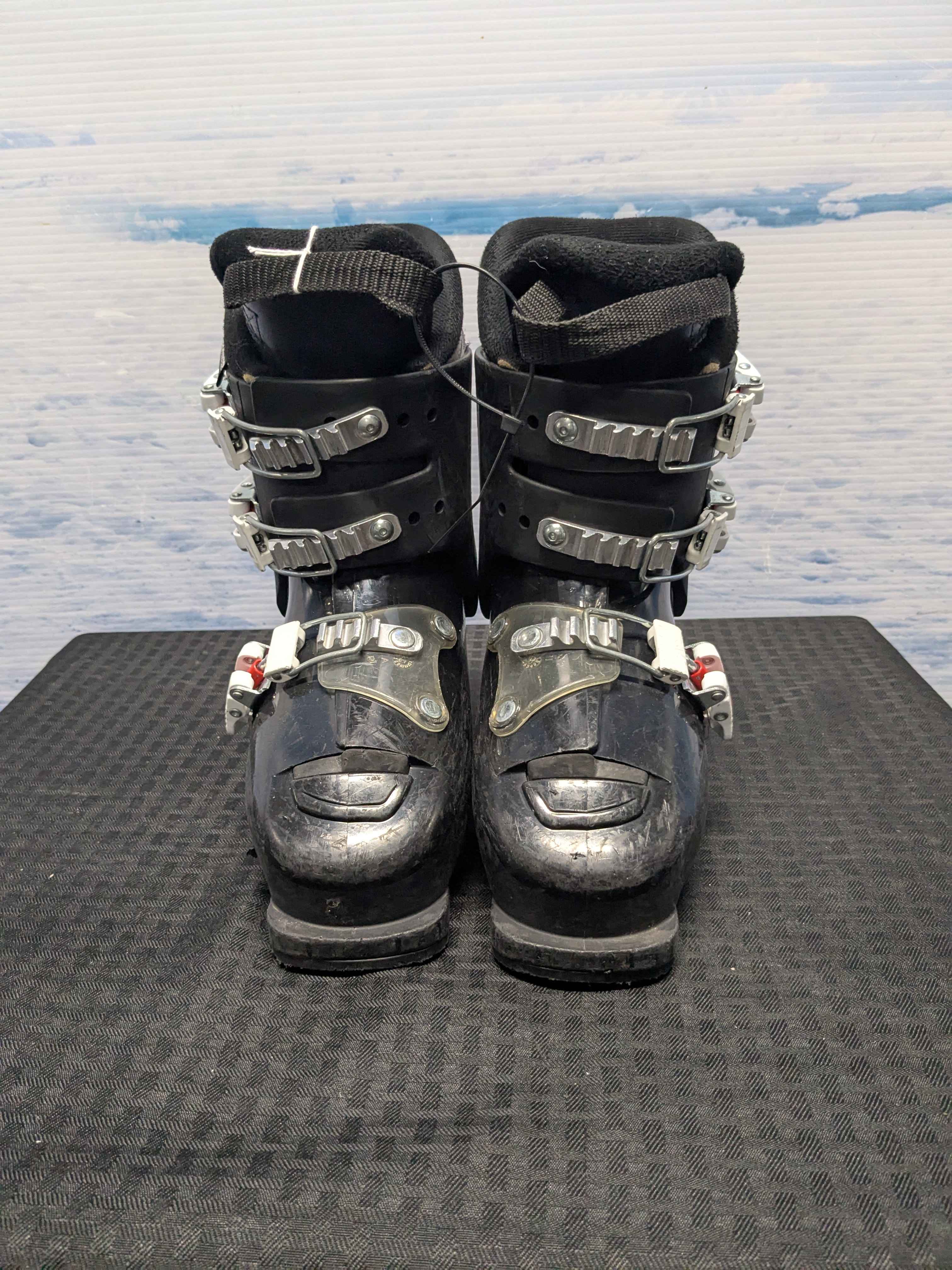 Used Atomic Waymaker JR 3 22.5 Kids Ski Boot
