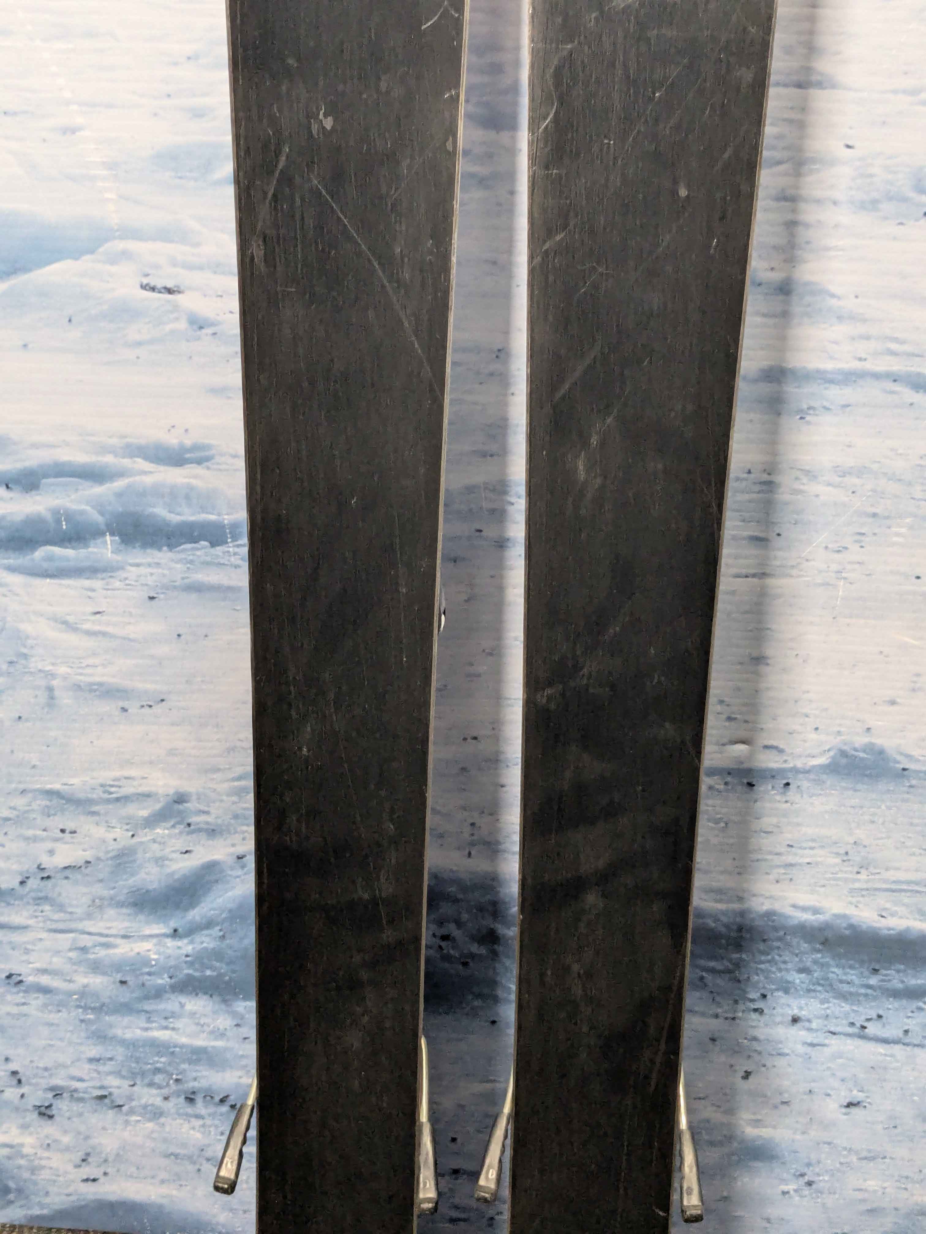 Heavily Used Atomic Punx Youth Kids Ski w/ Tyrolia Lrx 4.5 Demo Bindings - 120CM
