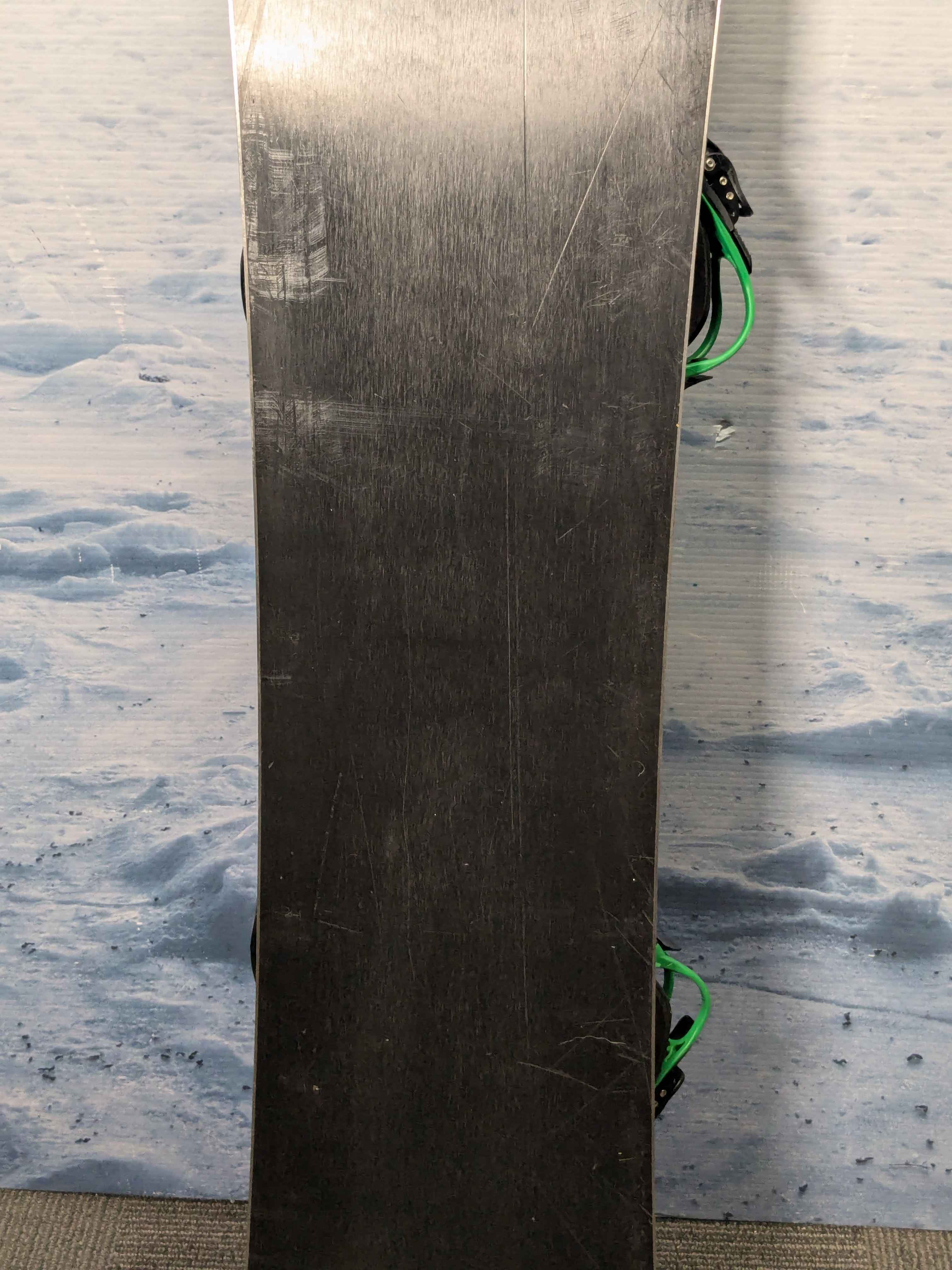 Used Rossignol Alias Ampteck 135cm Snowboard W/ Small K2 Binding