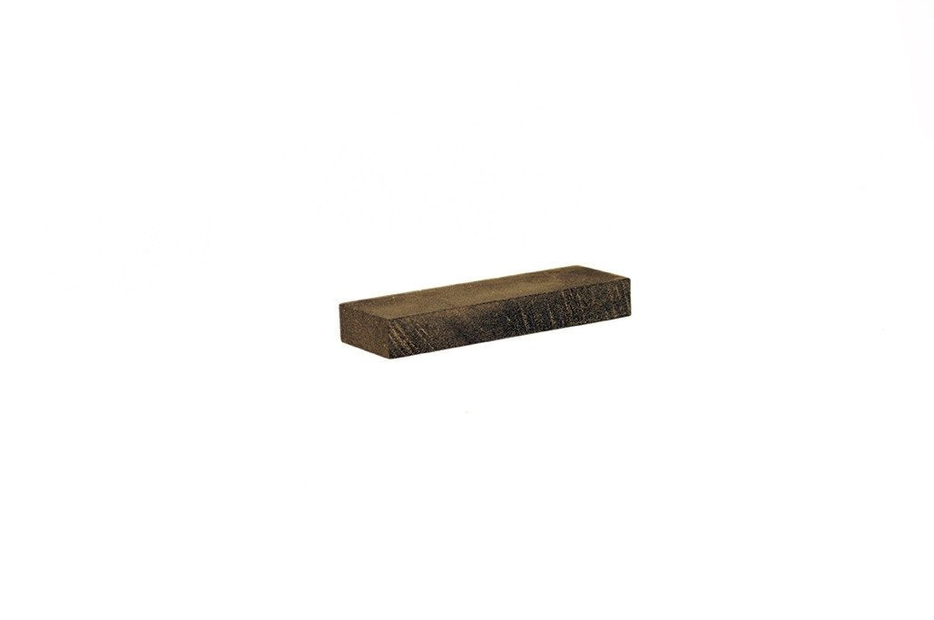 The Stage Coarse Pocket Stone is used to take burrs off metal edges and to de-tune tips and tails. Fits easily into your pocket or tuning tool box. A must have to complete any at home (or on the slopes) tuning tool kit.