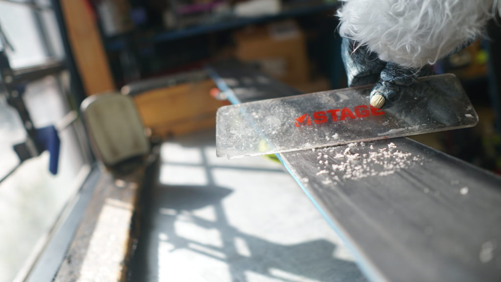 Ski & Snowboard Maintenance Tuning